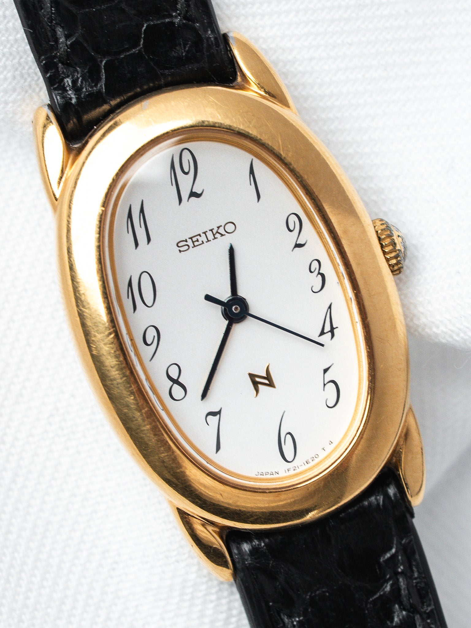 Vintage Seiko Baignoire Gold-Plated — Case Curved White Dial (2005)