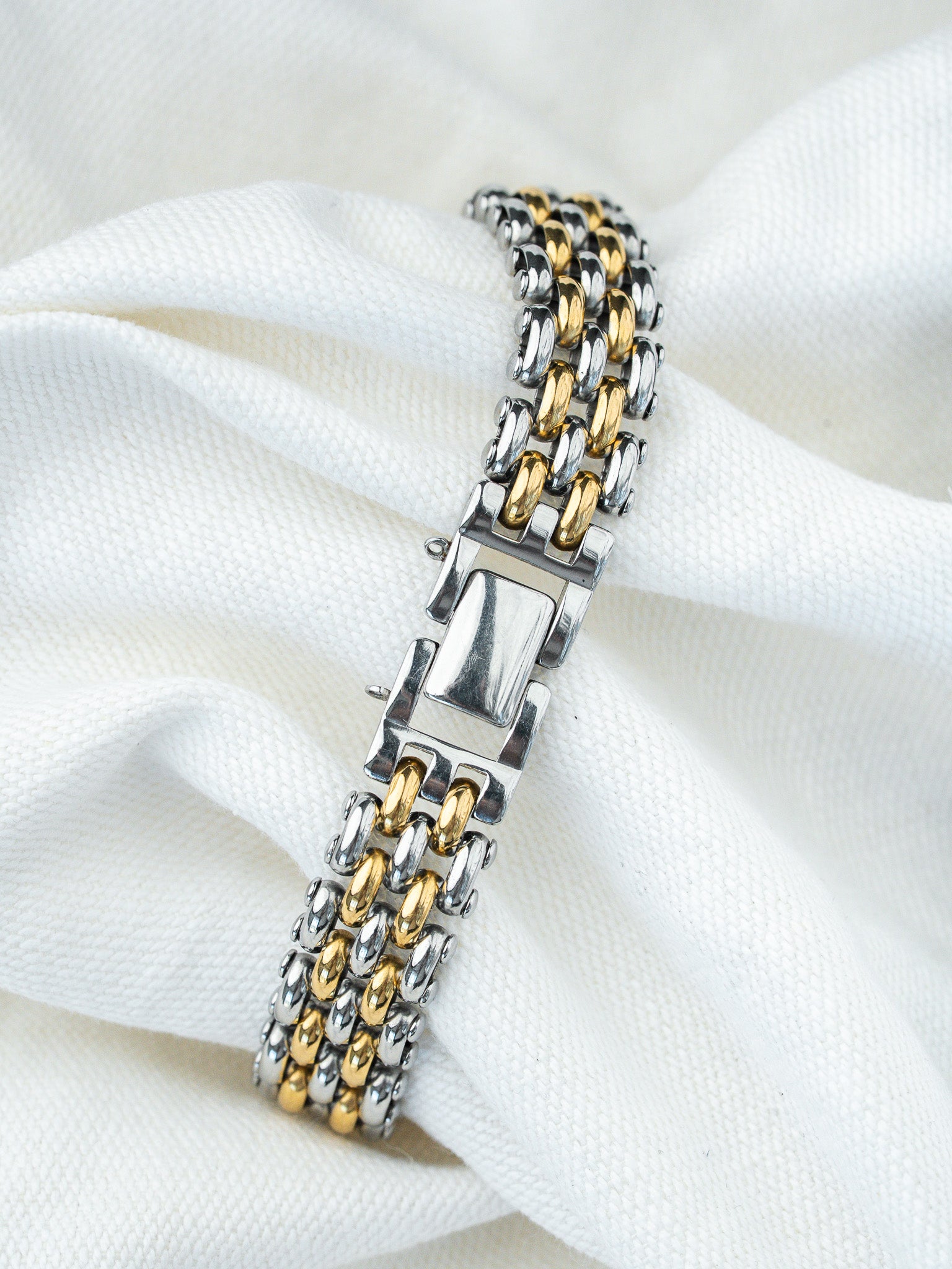 Montre Seiko Belfina Vintage - Maille Acier Or Cornes Centrales (1989) - Atelier Victor