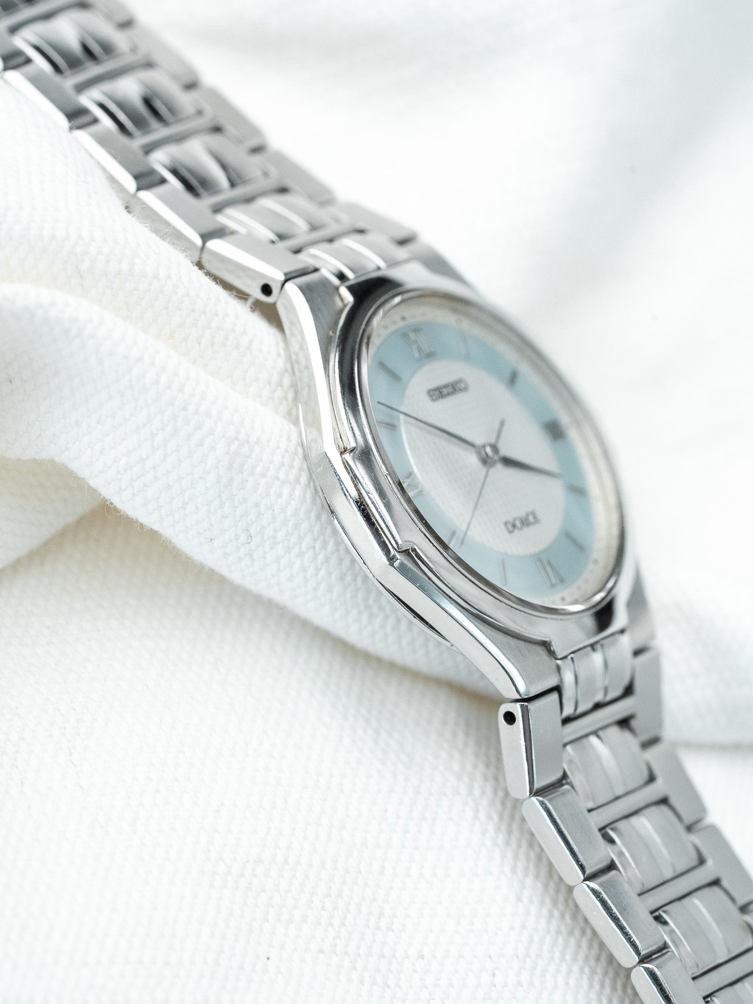 Montre Seiko Dolce Vintage - Bleu Ciel Clous de Paris (1997) - Atelier Victor