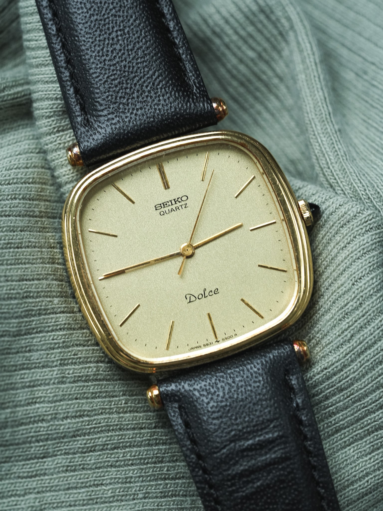 Montre Seiko Dolce Vintage - Boitier TV Or (1984) - Atelier Victor