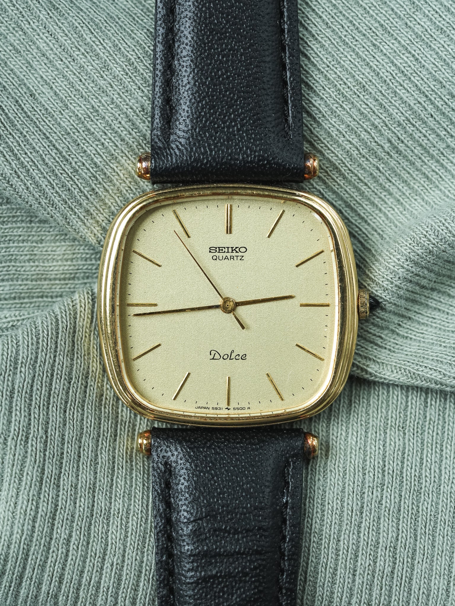 Montre Seiko Dolce Vintage - Boitier TV Or (1984) - Atelier Victor