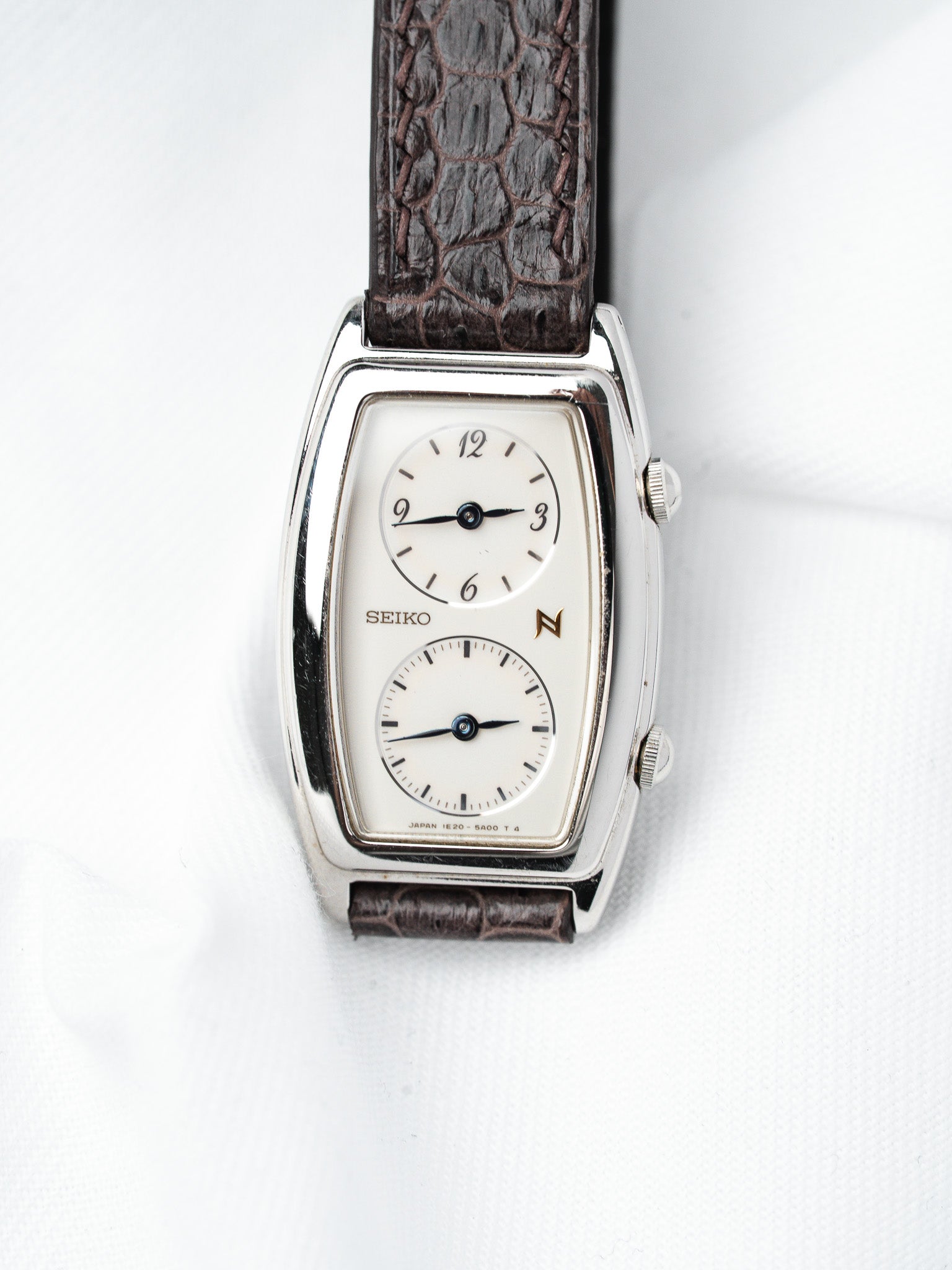 Винтажные часы Seiko Dual Time из стали — двойной часовой пояс (2005)