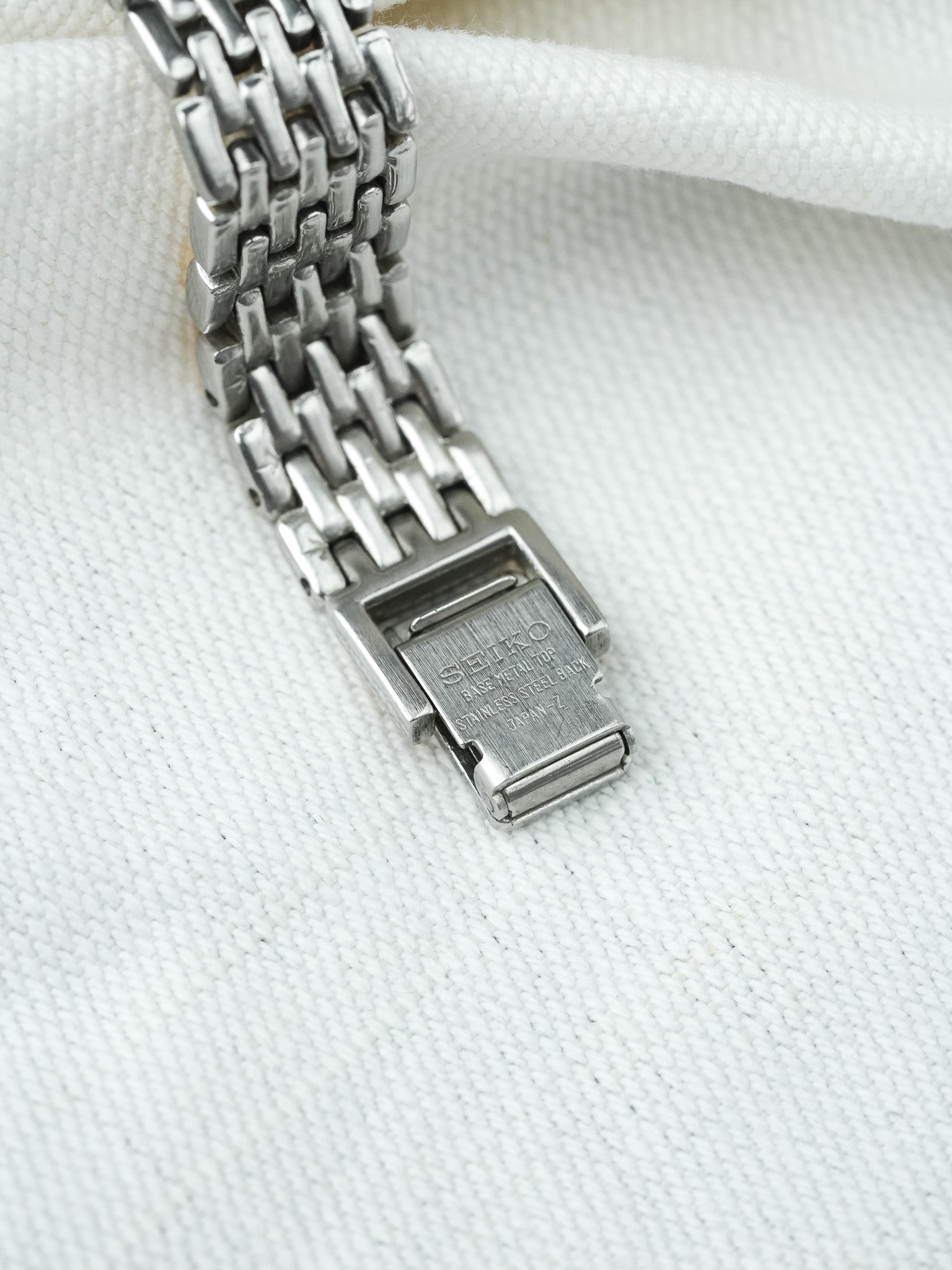 Montre Seiko Exceline Vintage - Maille Acier Or (1988) - Atelier Victor