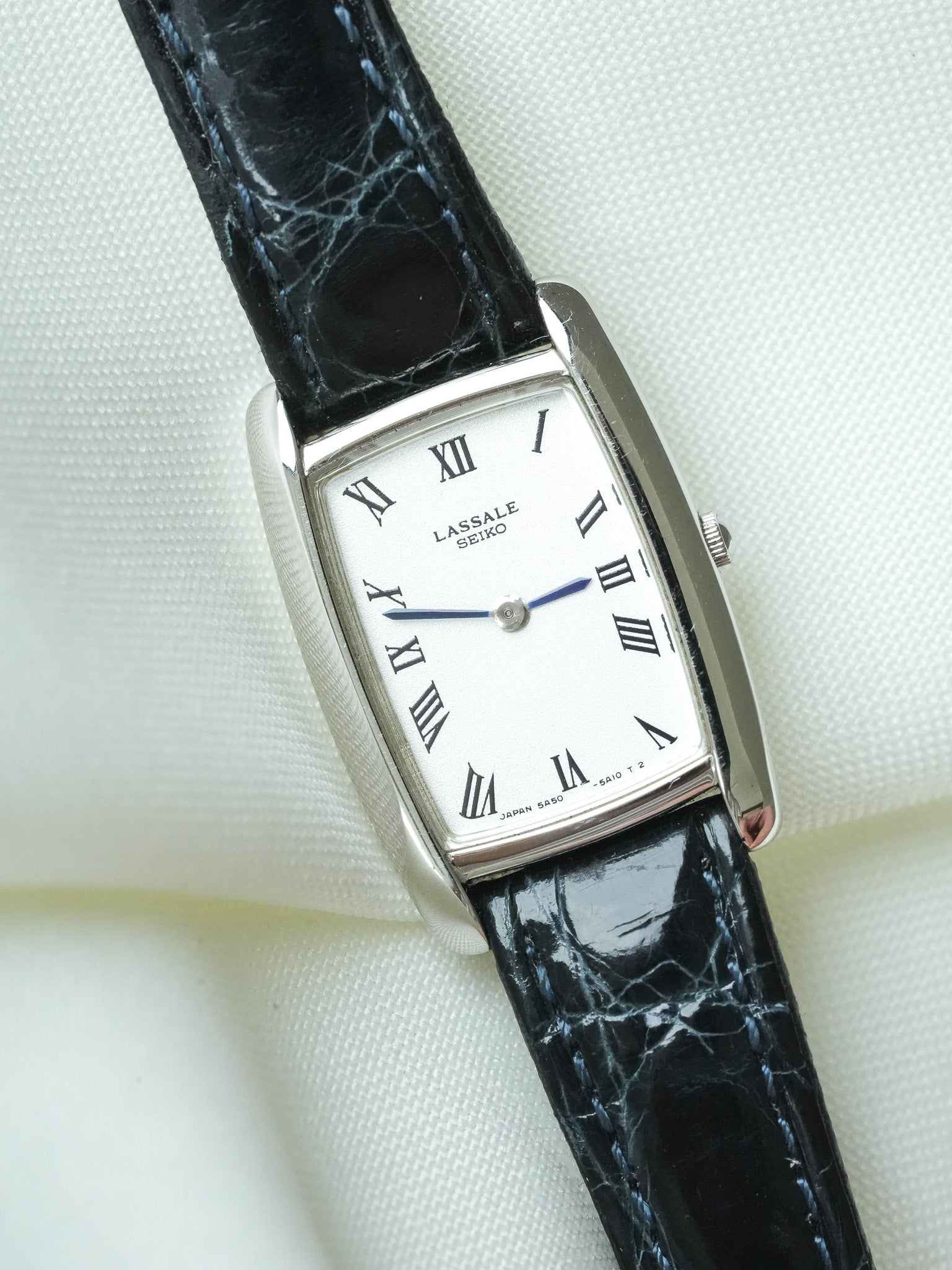 Montre Seiko Lassale Vintage - Mini Tonneau Acier Index Bleu (1984) - Atelier Victor