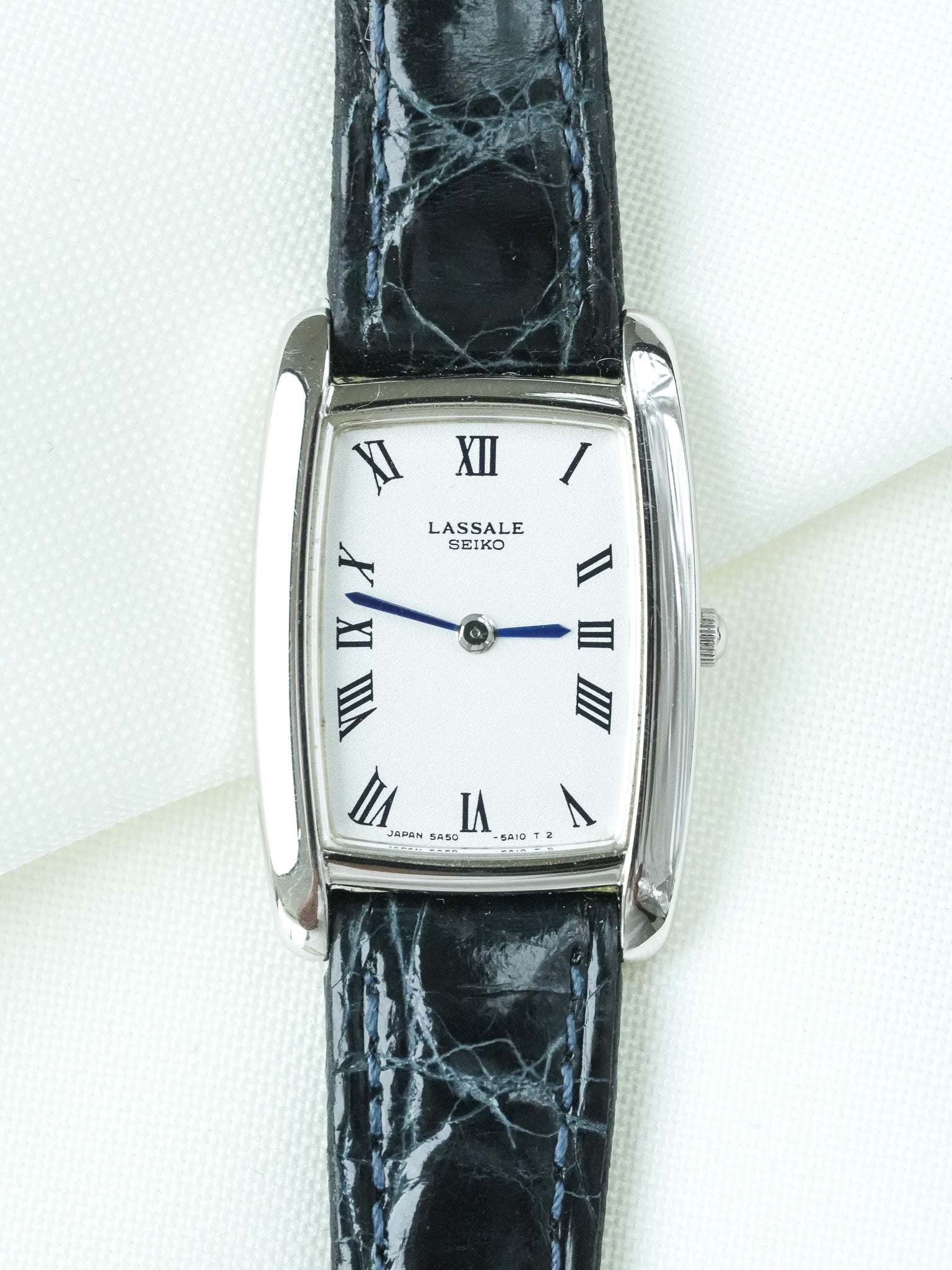 Montre Seiko Lassale Vintage - Mini Tonneau Acier Index Bleu (1984) - Atelier Victor