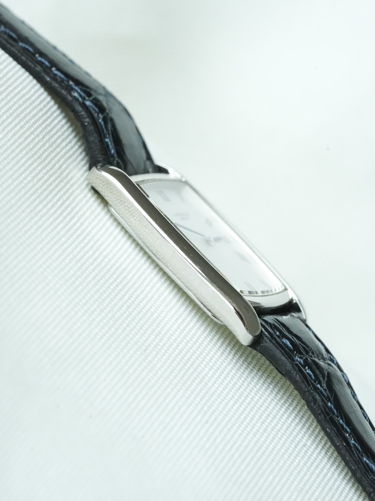 Montre Seiko Lassale Vintage - Mini Tonneau Acier Index Bleu (1984) - Atelier Victor