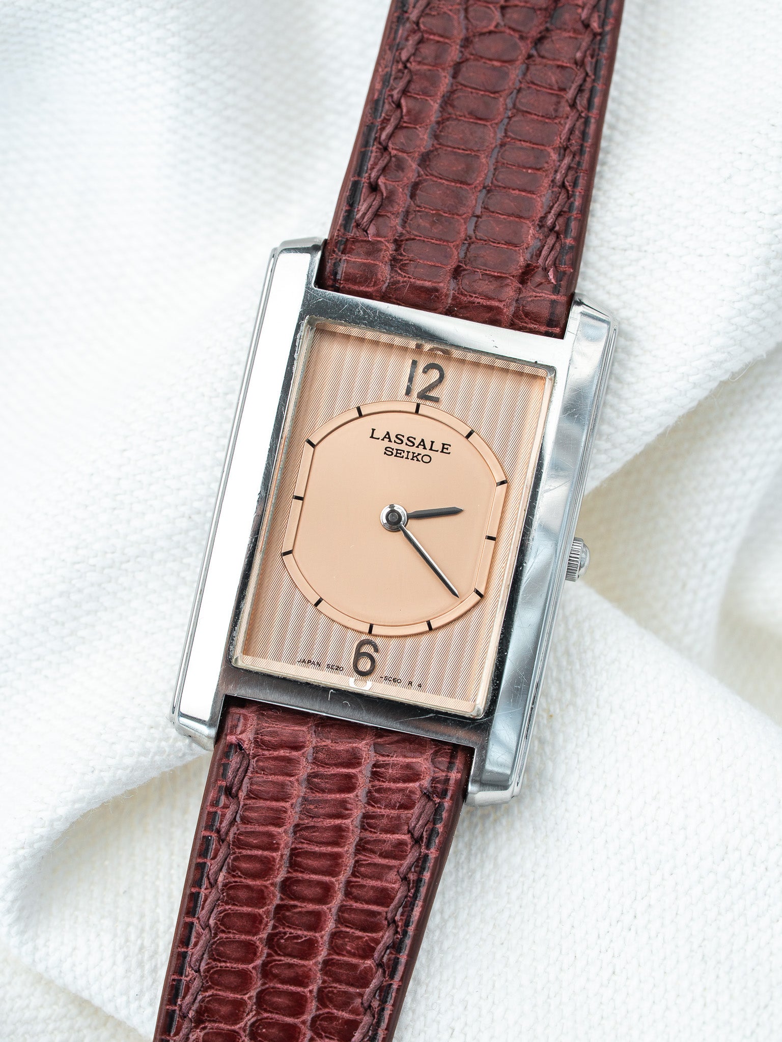 Montre Seiko Lassale Vintage - Tank Saumon Tapisserie (1996) - Atelier Victor
