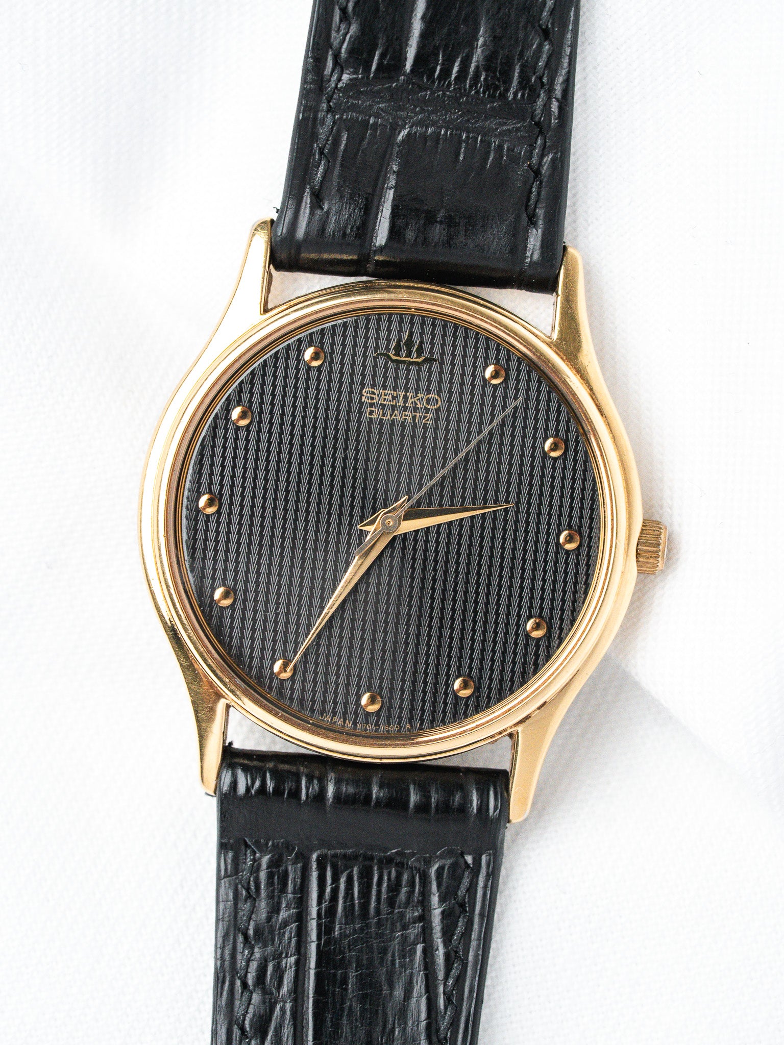 Orologio Seiko Rotondo V701-7020 — Quadrante Nero Tapisserie (1993)