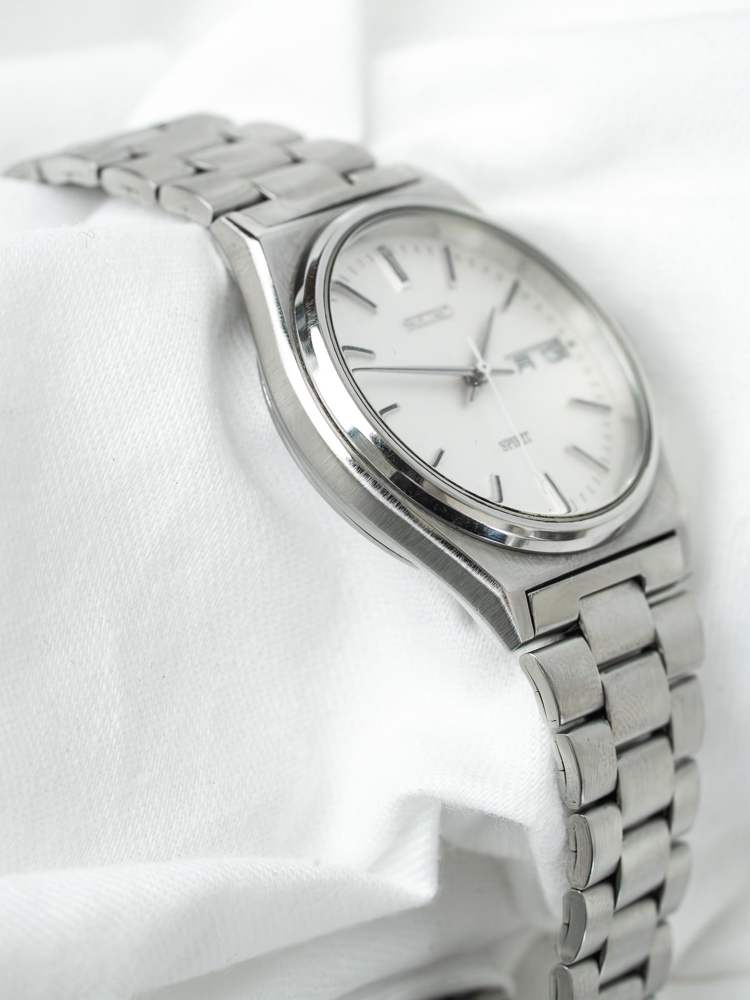Montre Seiko Spirit 7N43-7180 Acier — Jour Kanji Date (2000s)