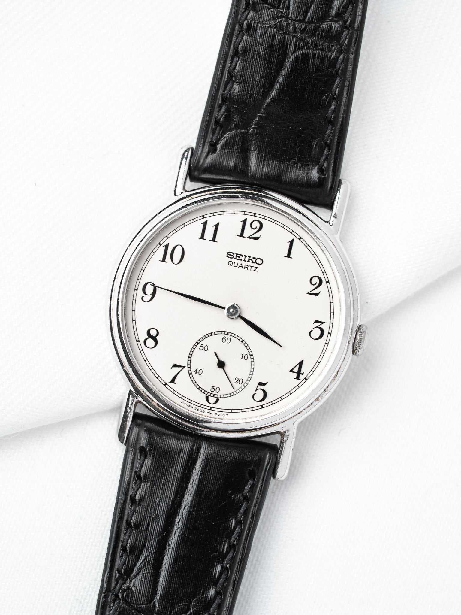 Винтажные часы Seiko из стали — малая секундная стрелка, белый циферблат (1983)