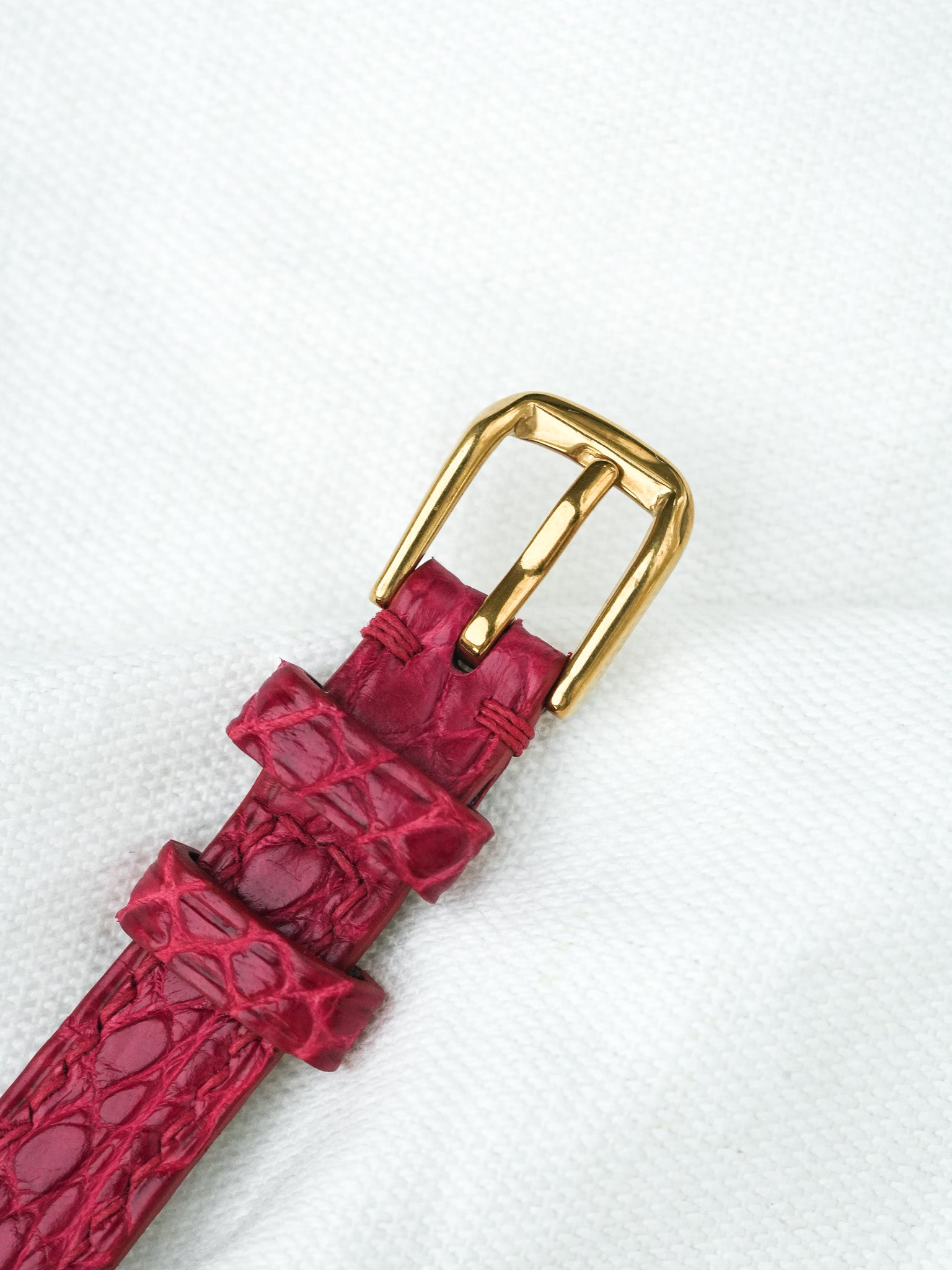 Montre Seiko Vintage - Baignoire Or Cuir Rouge 1F21-5B70 (2005) - Atelier Victor
