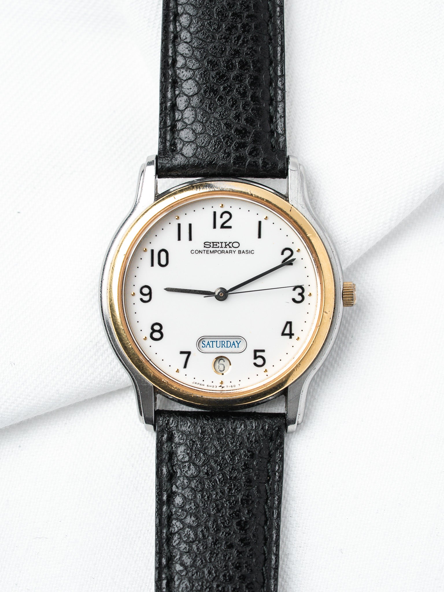 Montre Seiko Vintage Bicolore — Jour-Date Cadran Blanc (Années 1980)