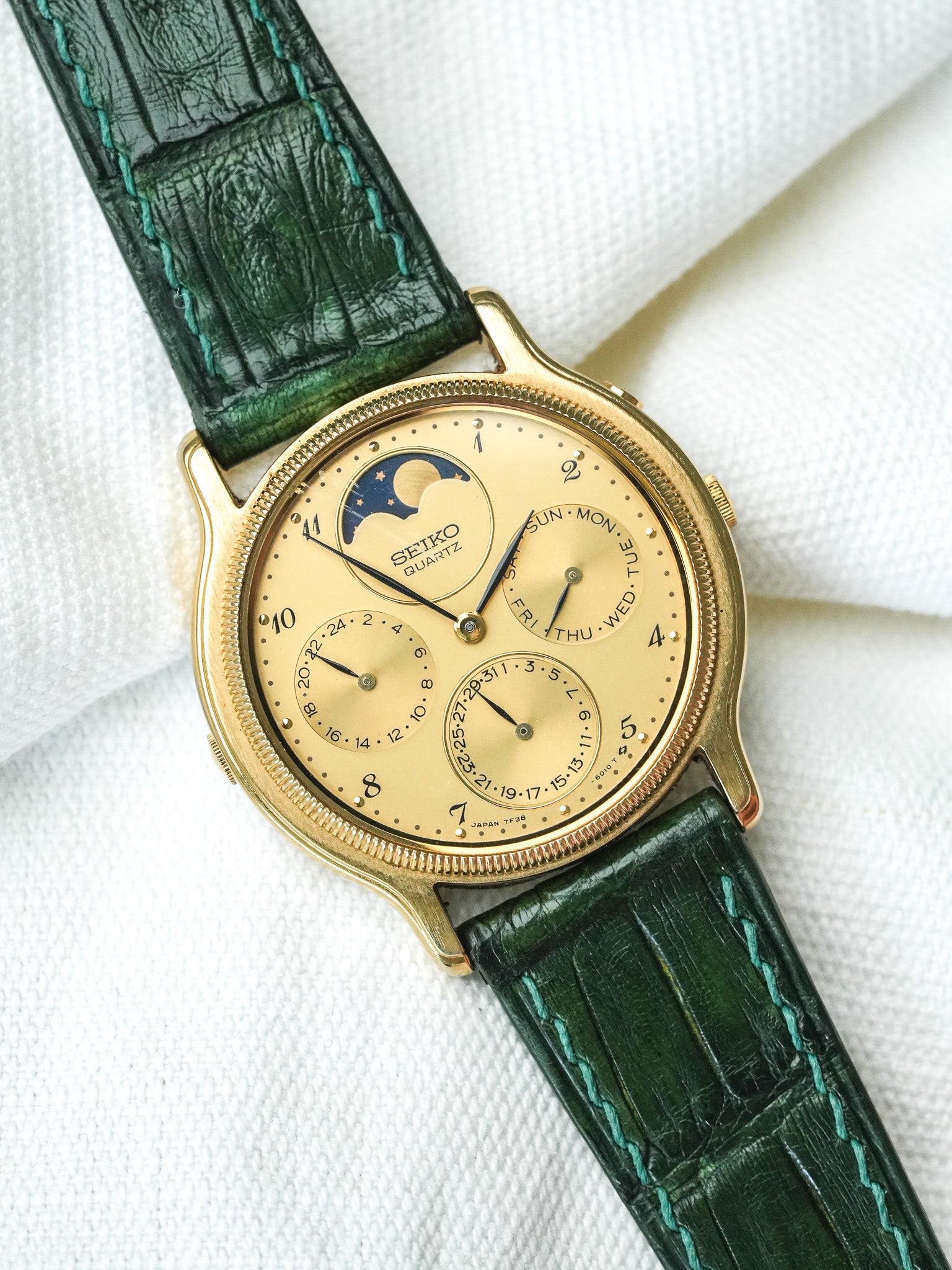 Montre Seiko Vintage - Or Triple Calendrier Phase de lune (1988) - Atelier Victor