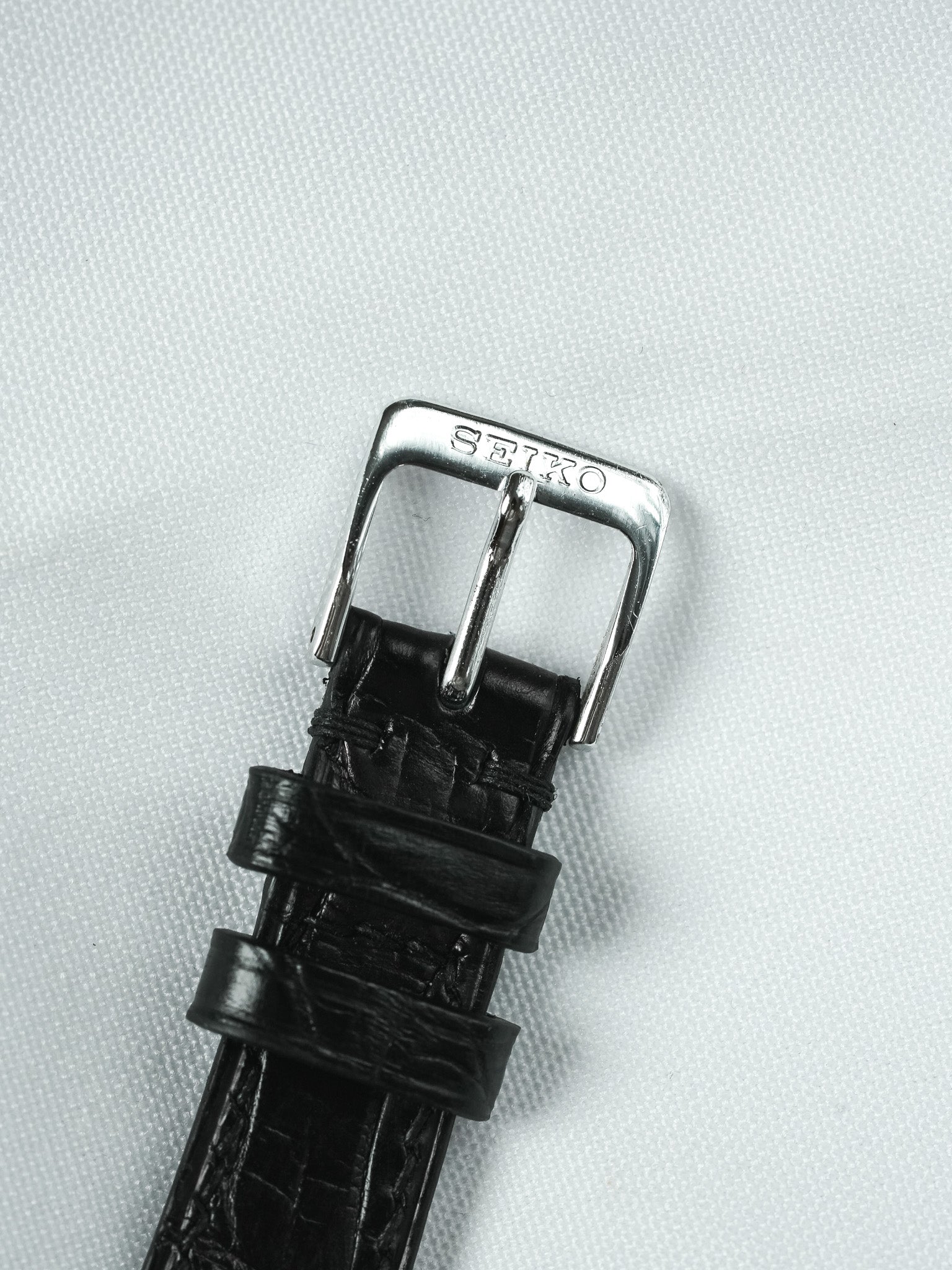 Vintage Seiko Watch - Tank Steel Roman Gold Inserts (1996)