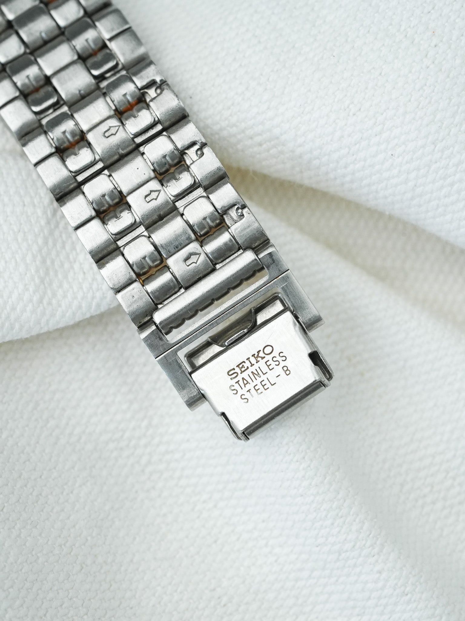 Montre Seiko Vintage - Tank Bicolore V701-5K90 (1994) - Atelier Victor