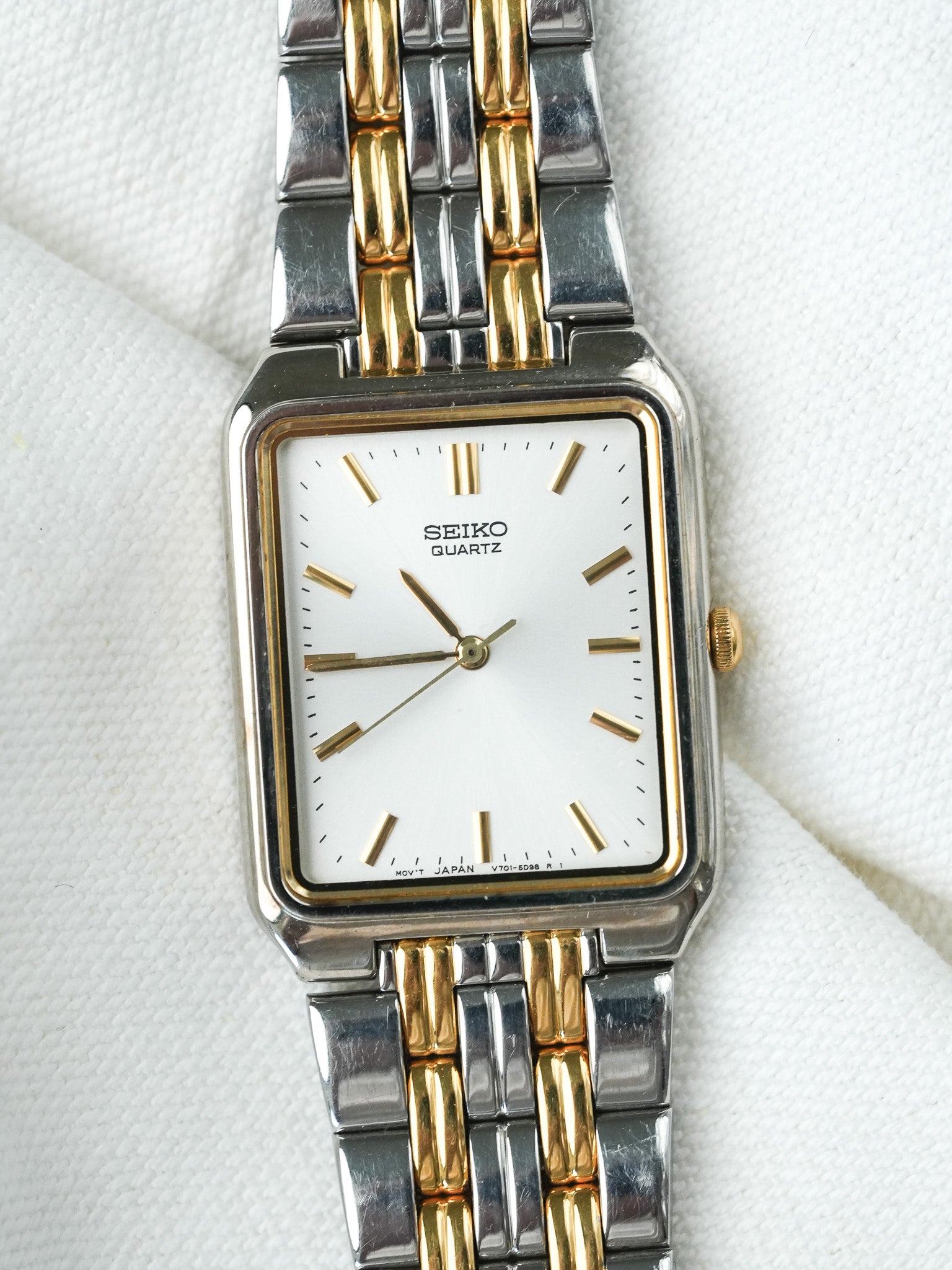 Montre Seiko Vintage - Tank Bicolore V701-5K90 (1994) - Atelier Victor