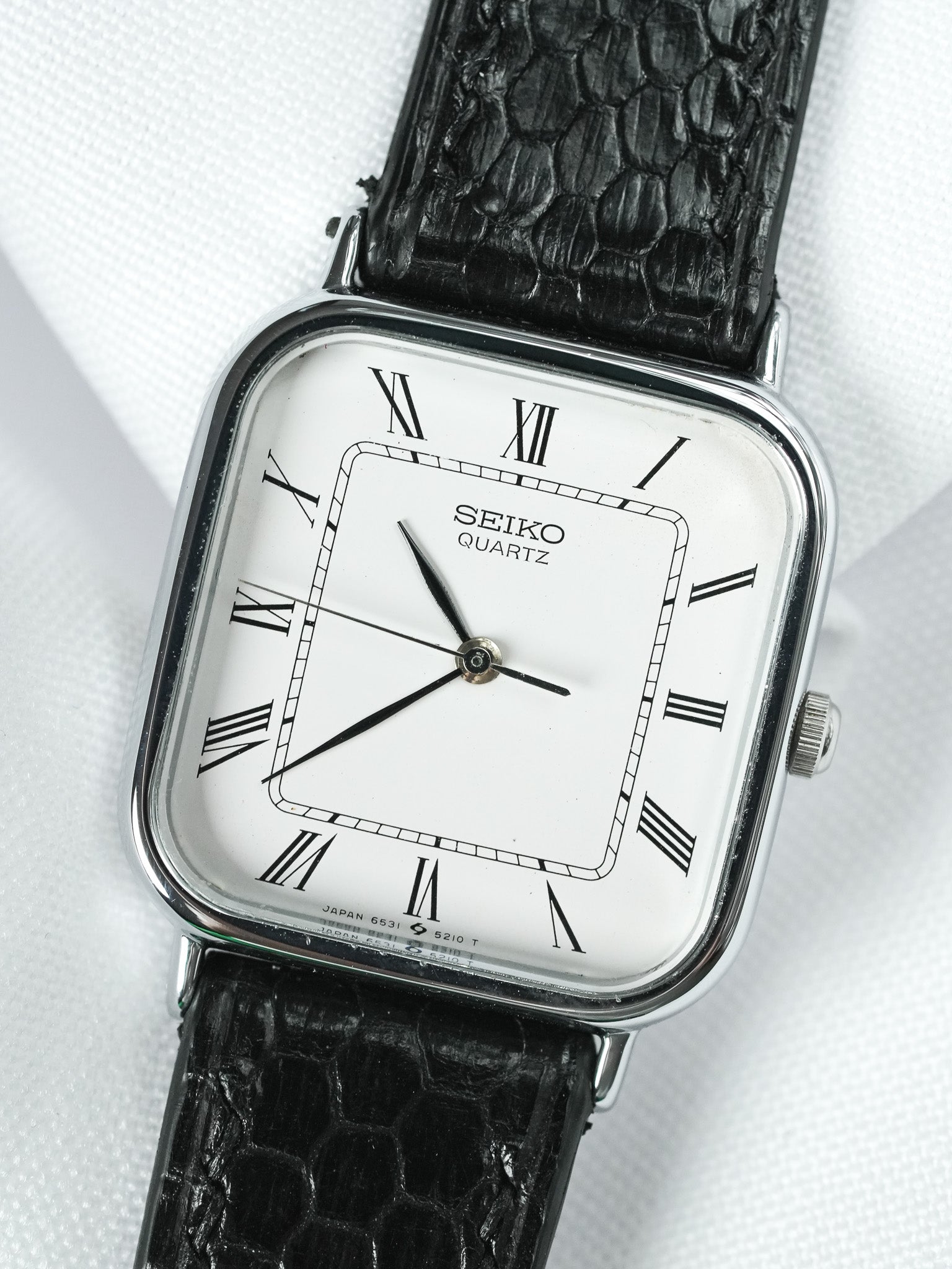 Vintage Watch Seiko - Tank Square Stainless Steel Roman (1984)