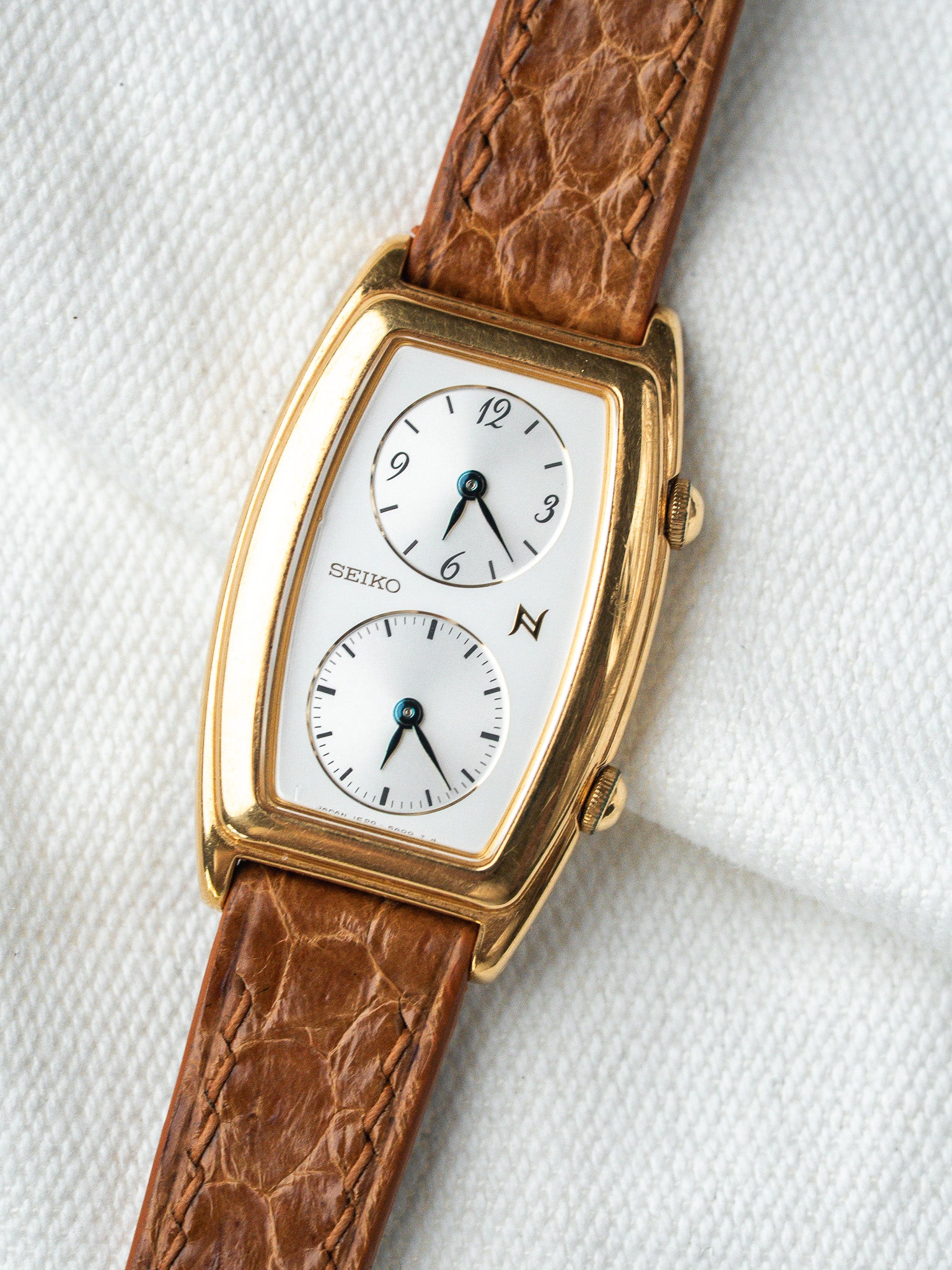 Montre Seiko Vintage - Tank "Dual Time" Plaqué or Camel (2004) - Atelier Victor