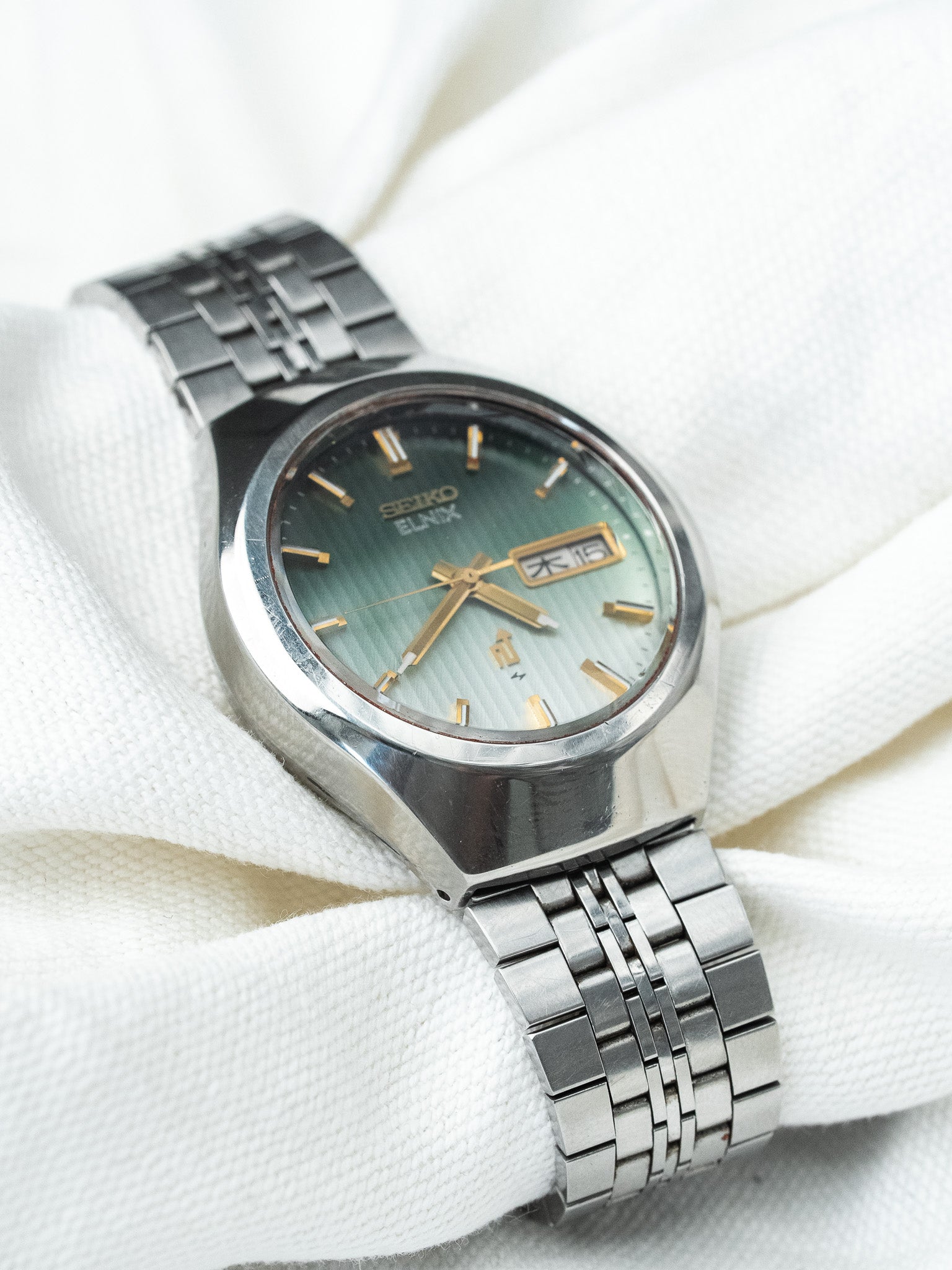Montre Seiko Vintage - Tapisserie Dégradé Vert Kanji (1975) - Atelier Victor