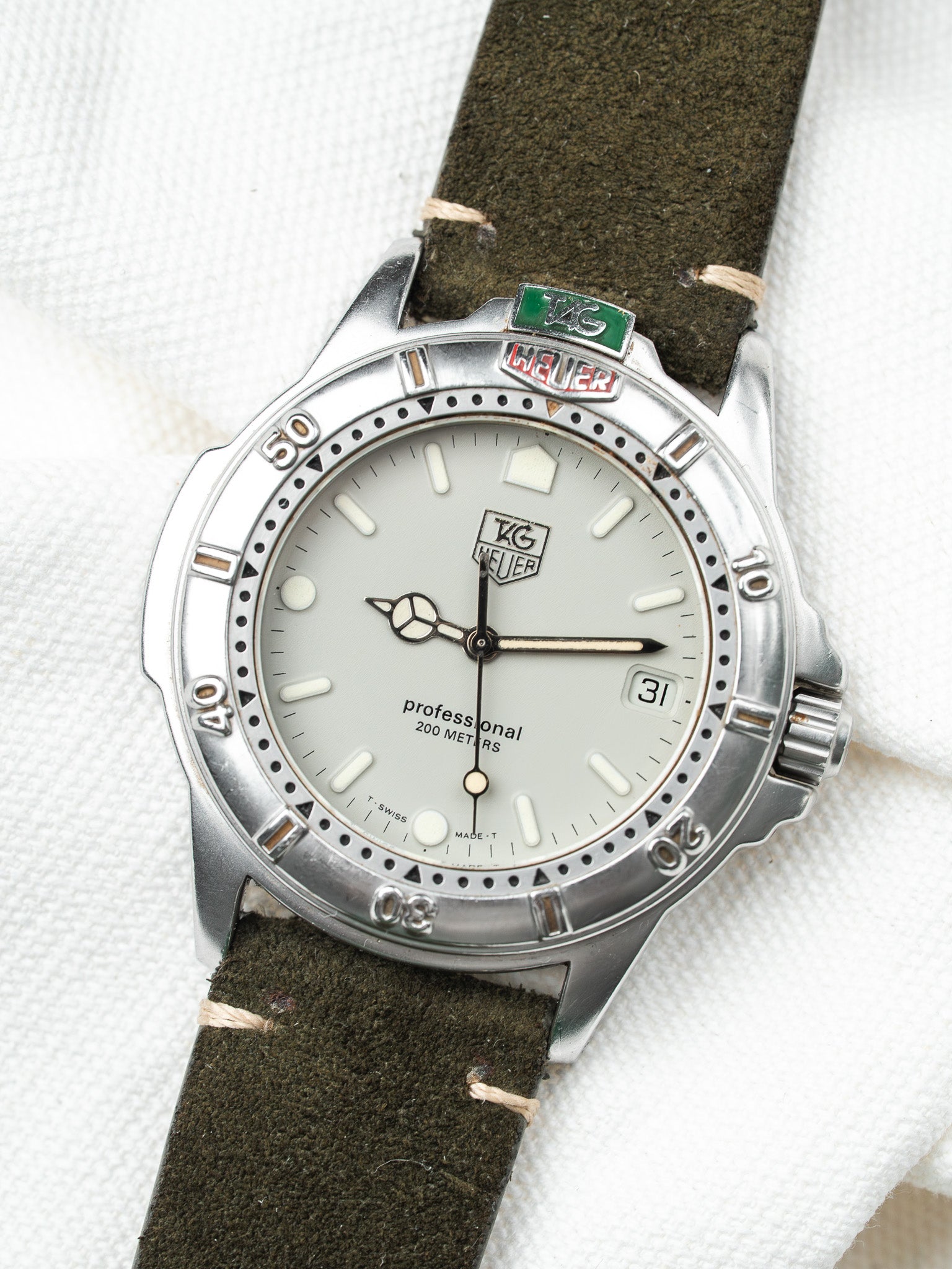 Montre Tag Heuer Professionnel 200 Vintage - Acier Cuir Cadran Gris (Années 1980) - Atelier Victor