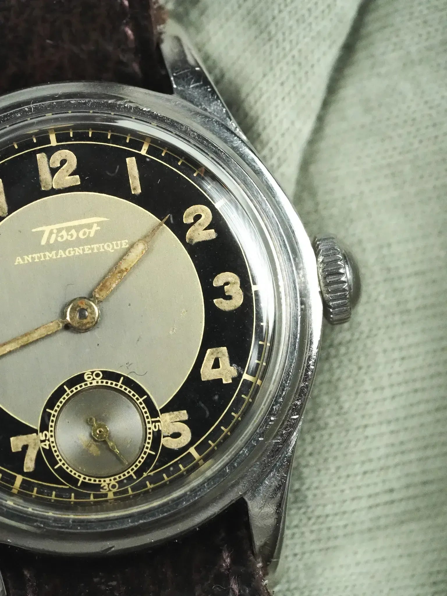 Montre Tissot Tuxedo Militaire Vintage - Acier 31mm (1943) - Atelier Victor