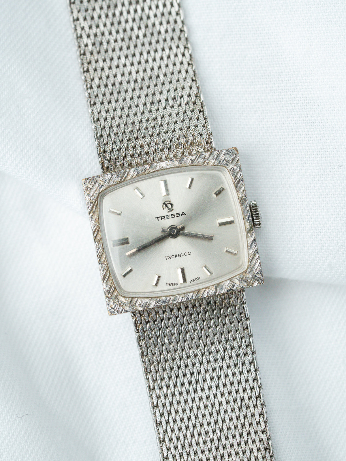 Front view, bark-finish bezel - Tressa FHF 69-21 Watch - Atelier Victor