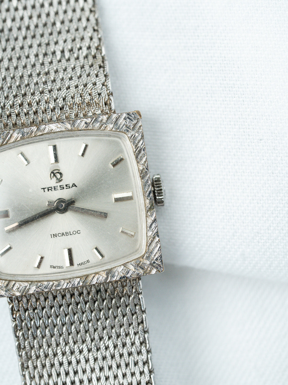 Silver sunburst dial - Tressa FHF 69-21 Watch - Atelier Victor