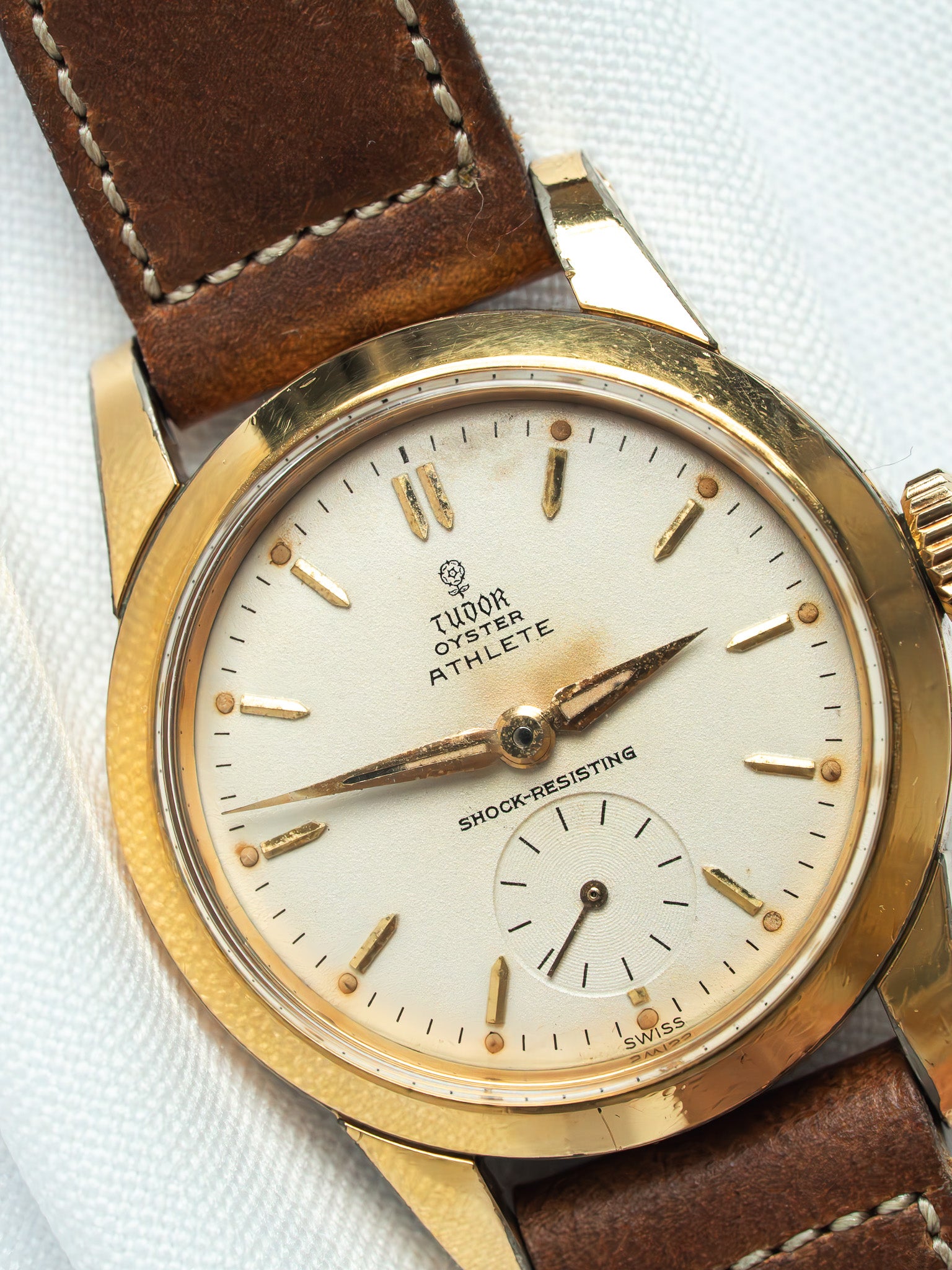 Montre Tudor Oyster Athlete Vintage - 32mm Plaqué Or (1959) - Atelier Victor