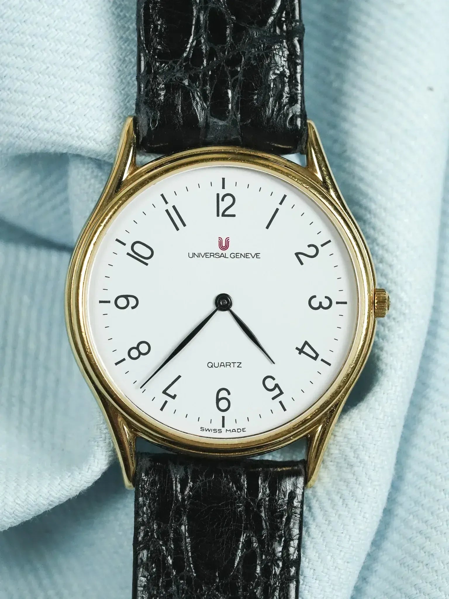 Montre Universal Genève 533.116 Vintage - 32mm Plaqué Or (Années 1980) - Atelier Victor