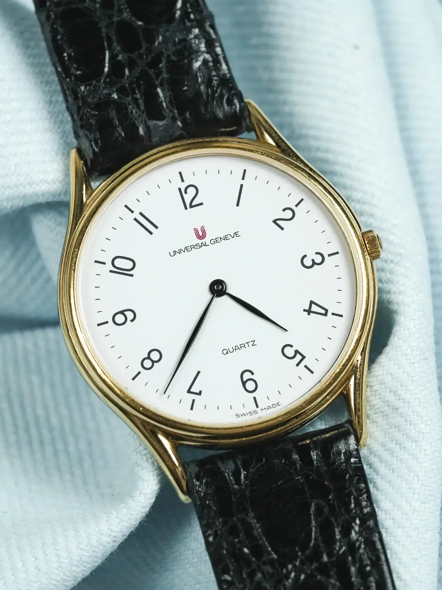 Montre Universal Genève 533.116 Vintage - 32mm Plaqué Or (Années 1980) - Atelier Victor