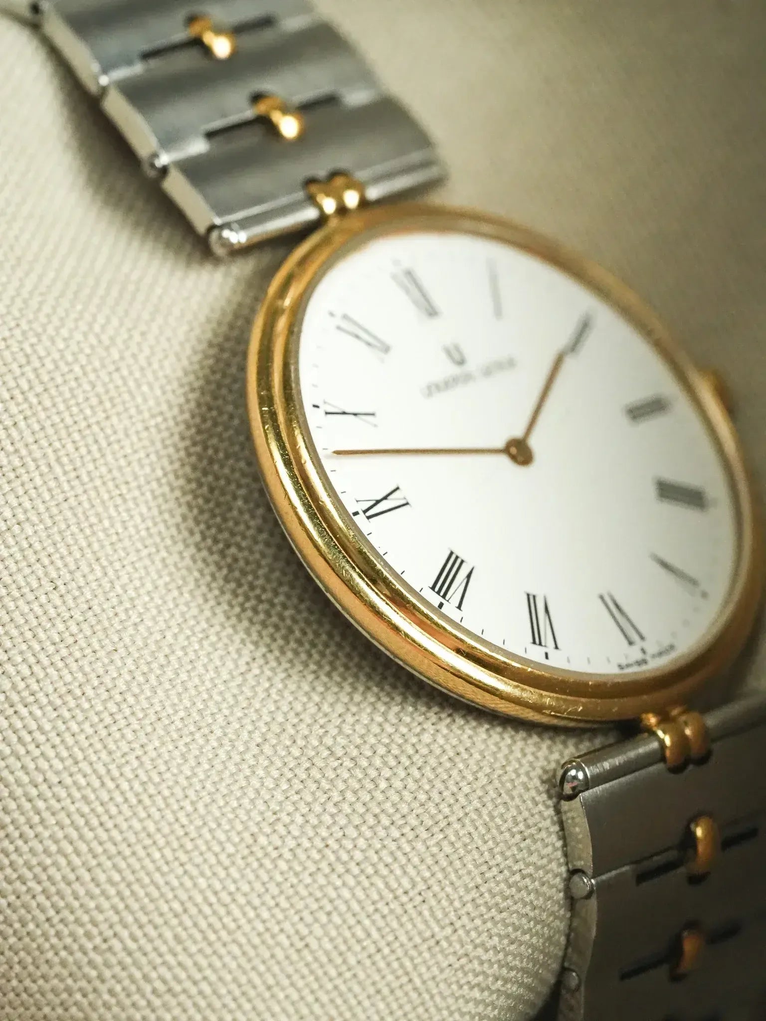Montre Universal Genève 533.415 Vintage - Acier et Plaqué Or (Années 1990) - Atelier Victor
