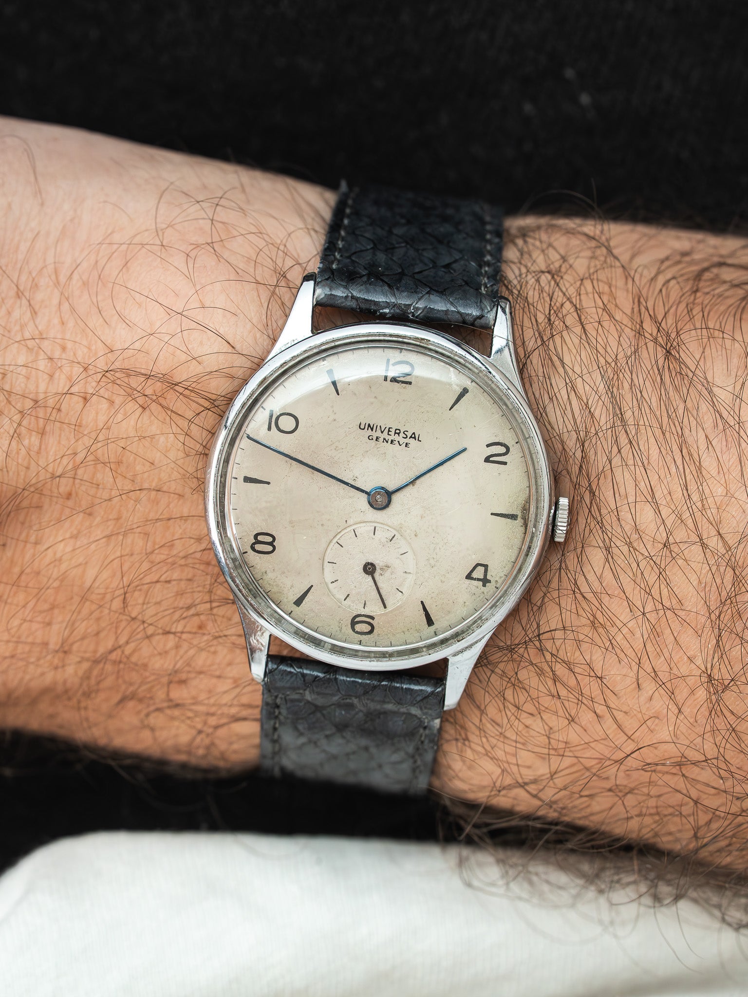 Montre Universal Genève Vintage - Calatrava 35mm Acier (Années 1950) - Atelier Victor