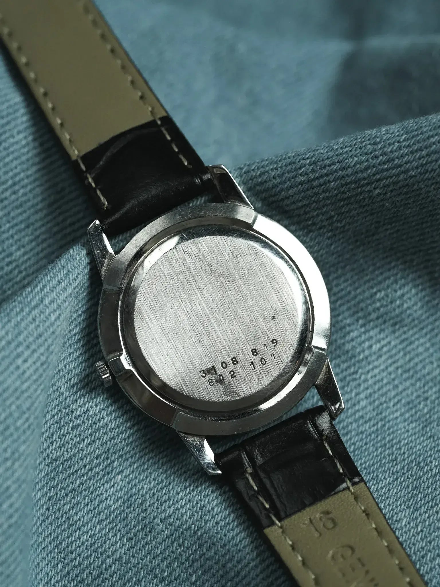 Montre Universal Genève Vintage - Extra plate Manuel Blanc (Années 1970) - Atelier Victor
