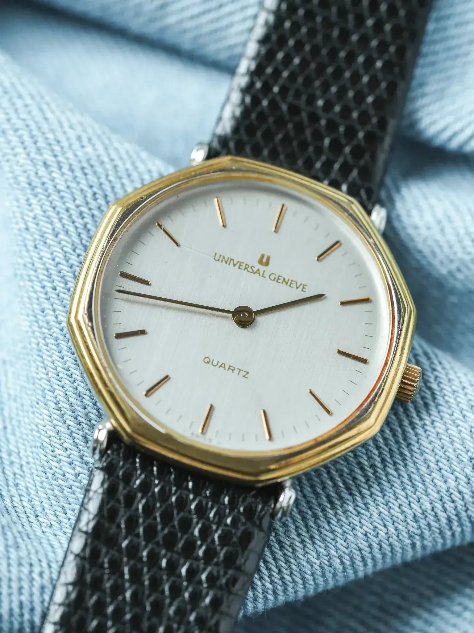 Montre Universal Genève Vintage - Octogonale Acier et Or (Années 1980) - Atelier Victor