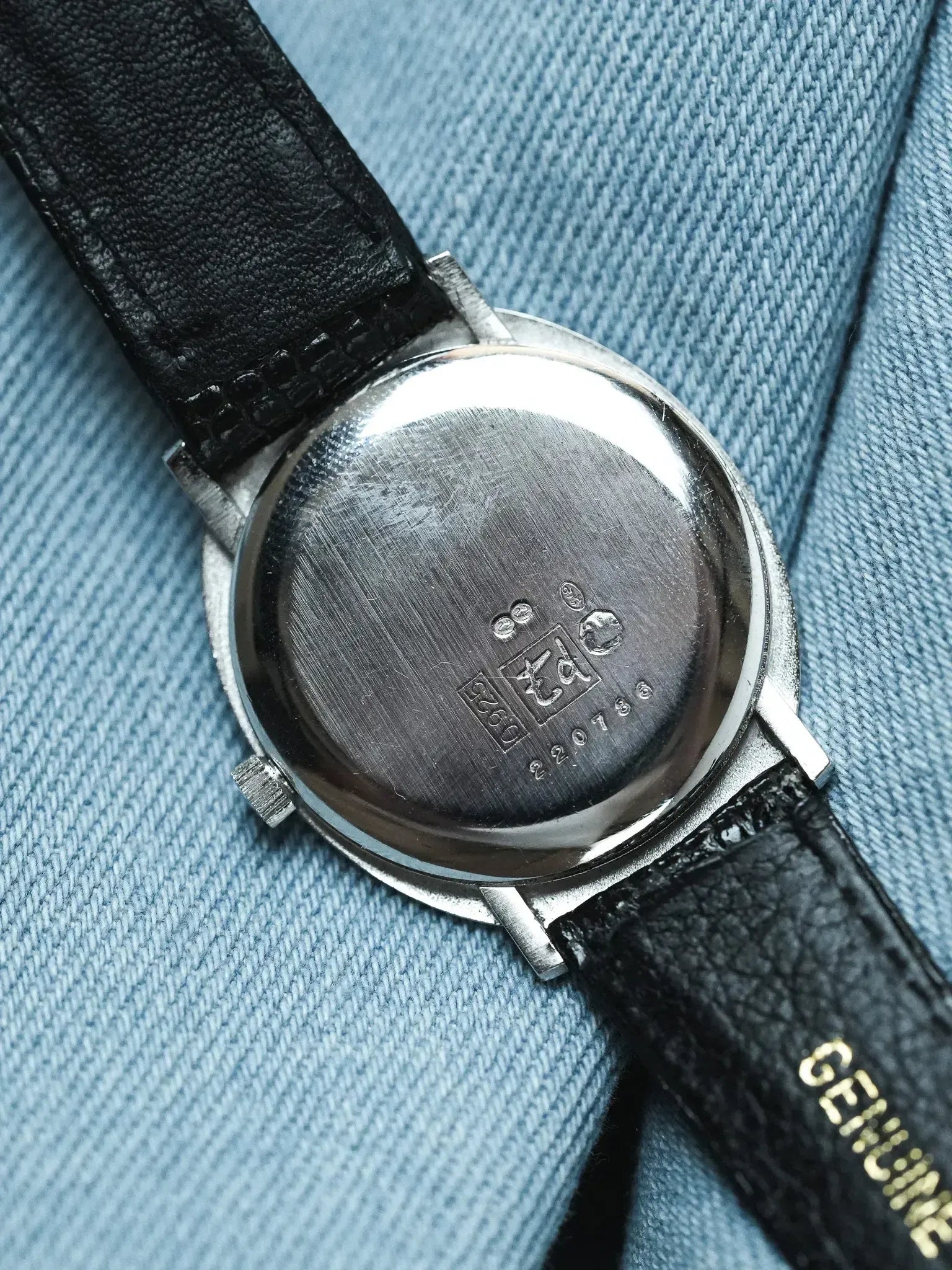 Yema - Ellipse Argent 925 Cadran Noir laque - 1970s - Atelier Victor