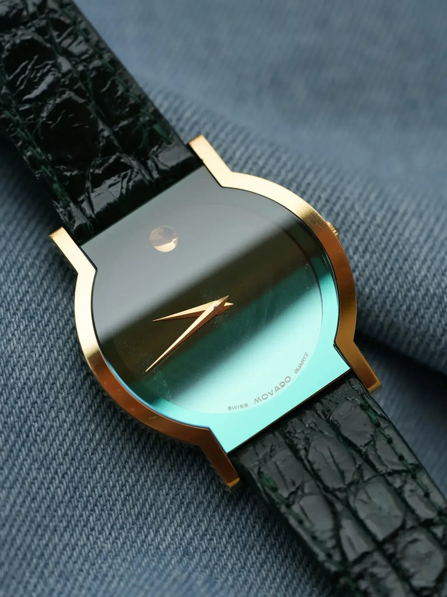 Movado - Museum MoMa Rare Vert - NOS - 1990s - Atelier Victor