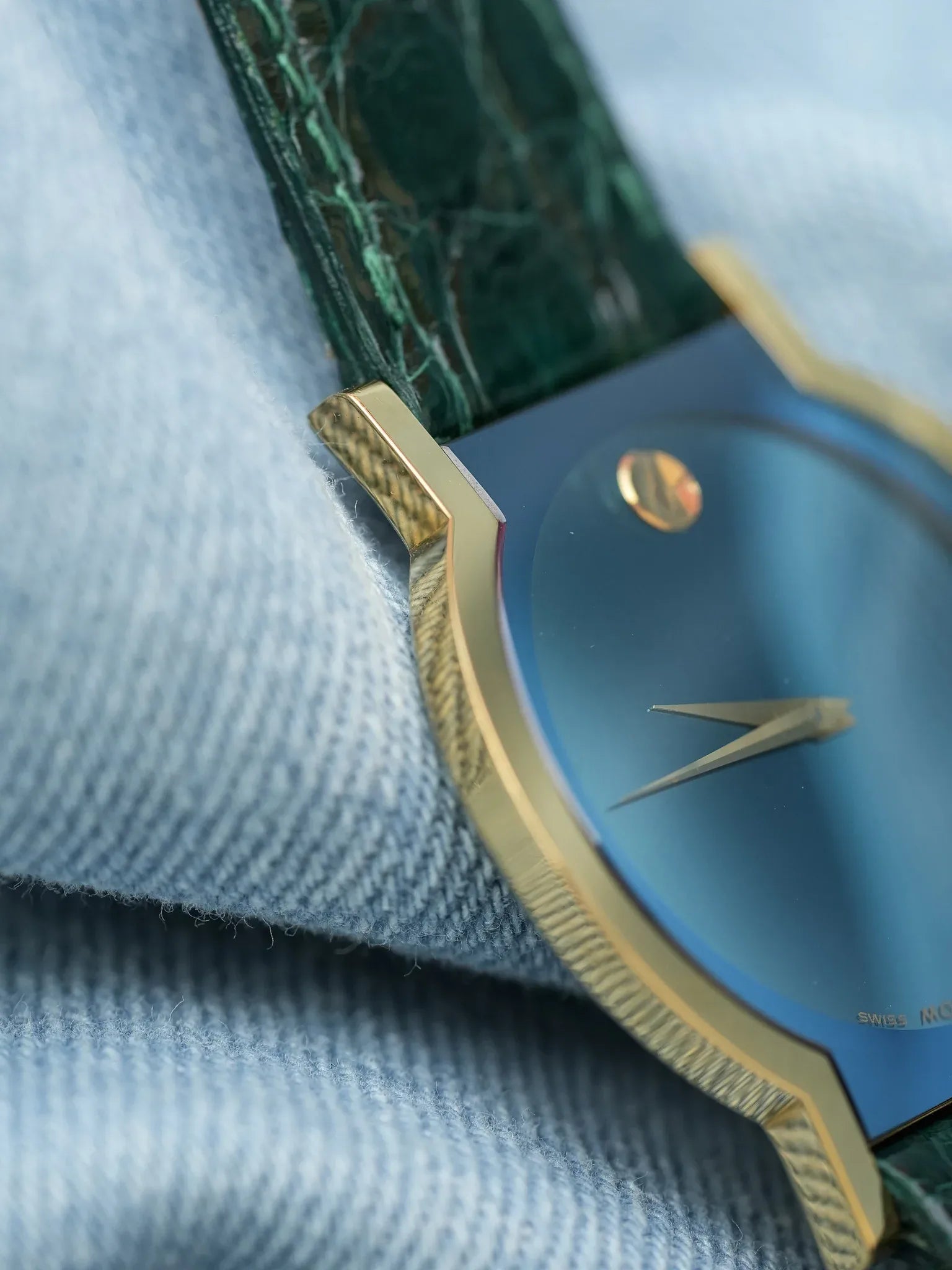 Movado - Museum MoMa Rare Vert - NOS - 1990s - Atelier Victor - Vintage Shop