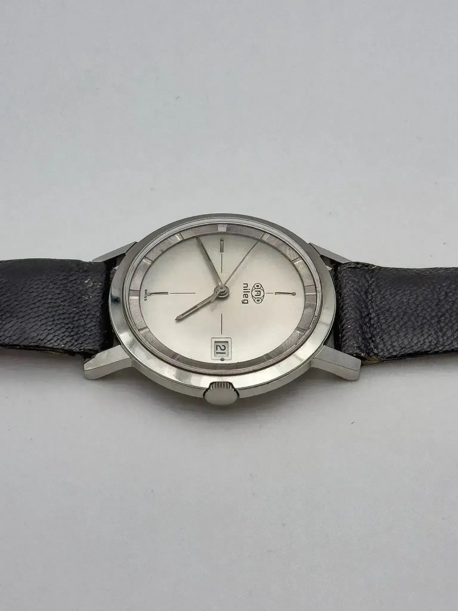 Nileg - Acier Cadran Panoramique - NOS - 1980s - Atelier Victor