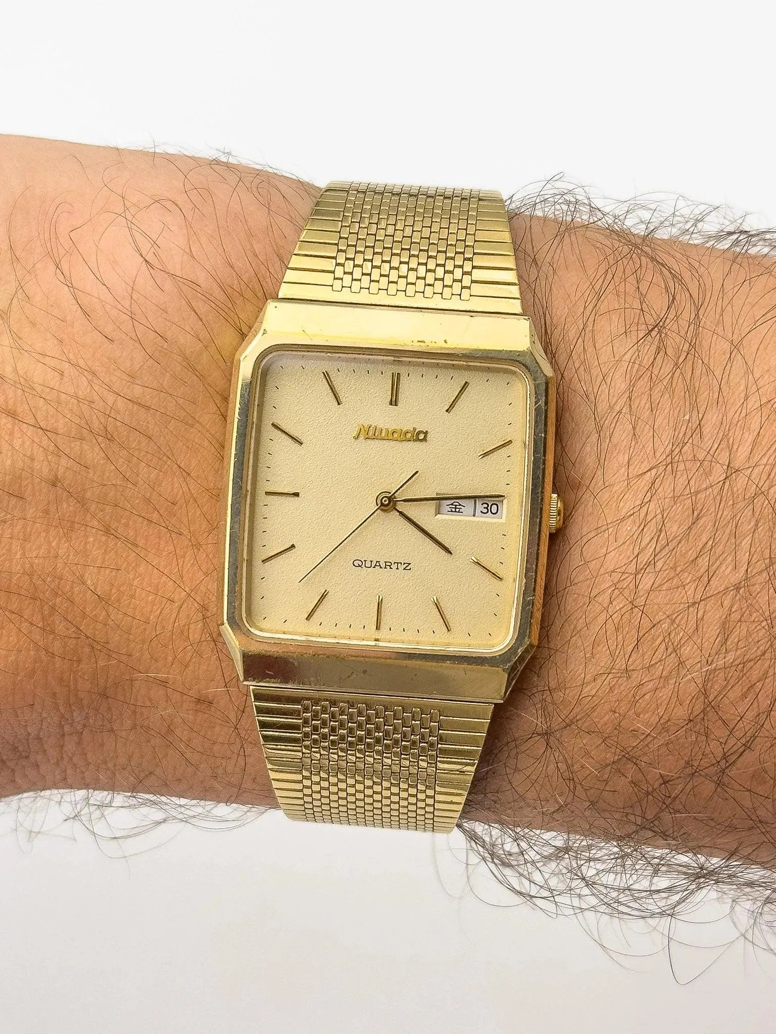 Nivada - Full Gold Dust Dial - Full Set - 1980's - Atelier Victor Paris - Vintage Watch Shop Dubai