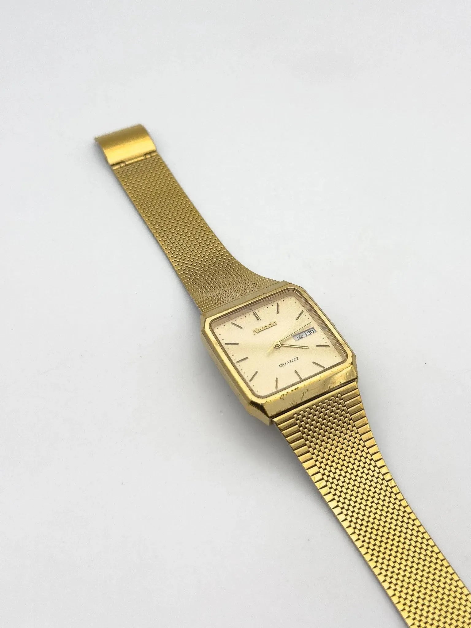 Nivada - Full Gold Dust Dial - Full Set - 1980's - Atelier Victor Paris - Vintage Watch Shop Dubai