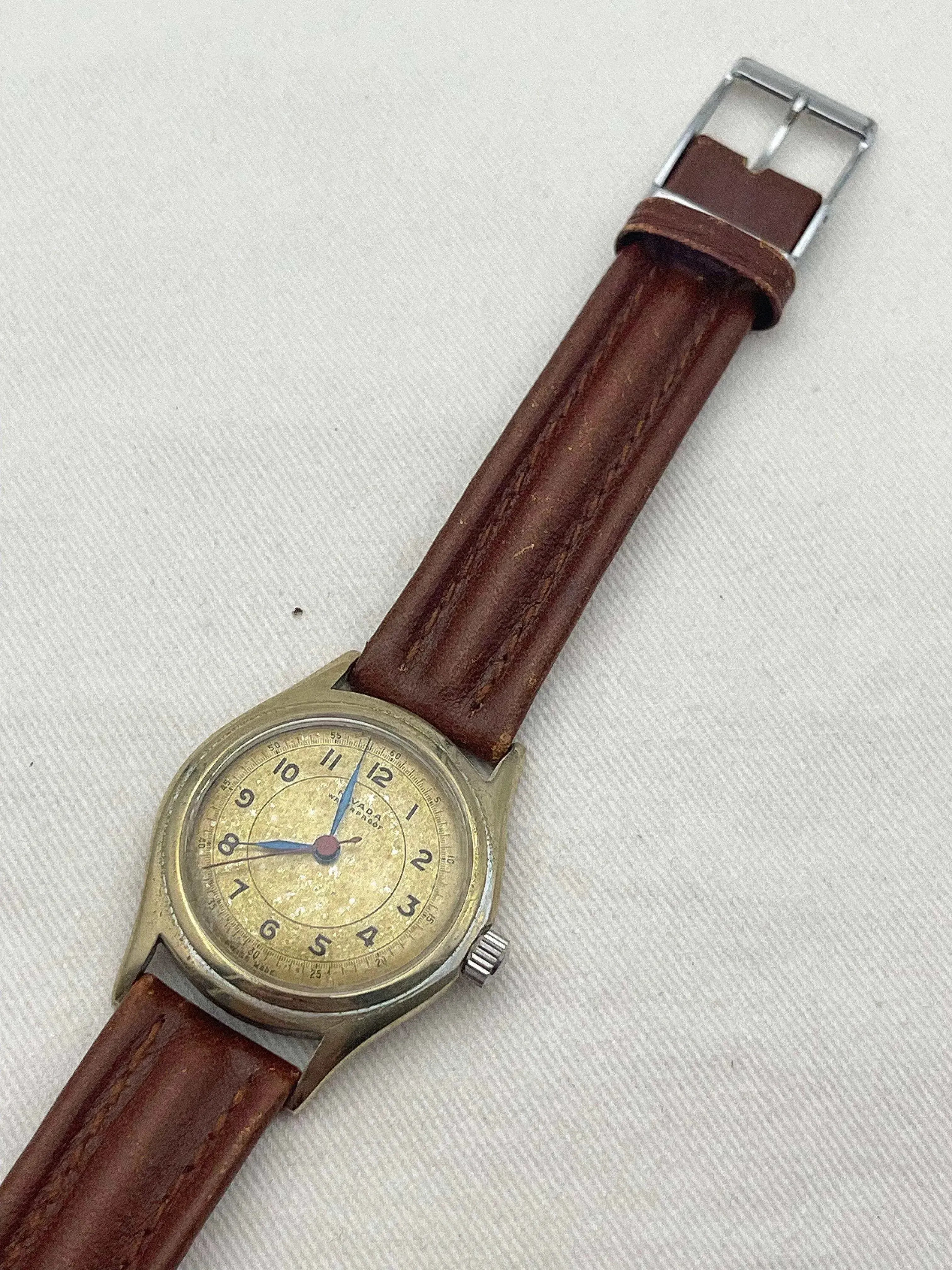 Nivada - Plaqué or cadran or patine - 1950s - Atelier Victor