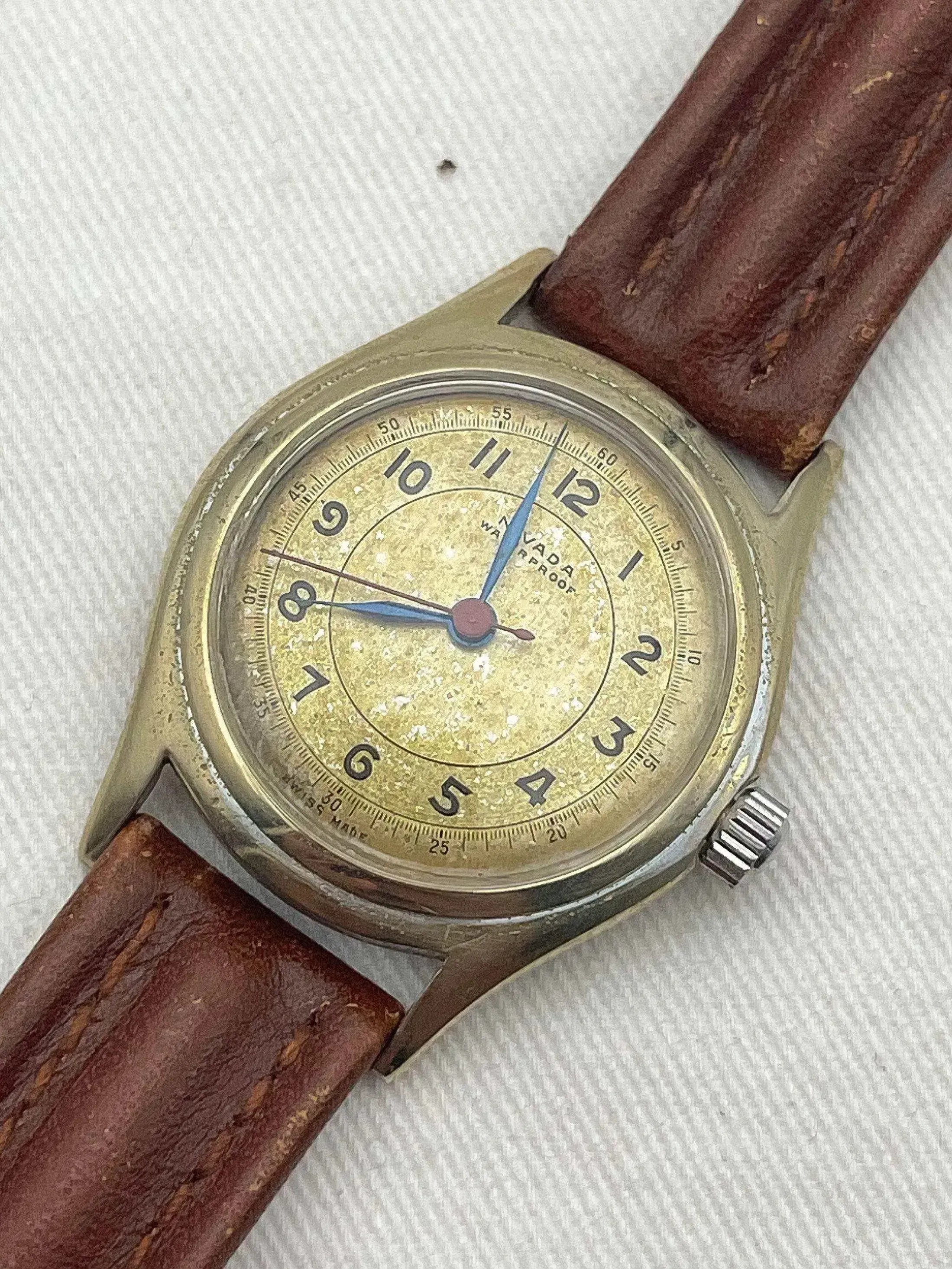 Nivada - Plaqué or cadran or patine - 1950s - Atelier Victor