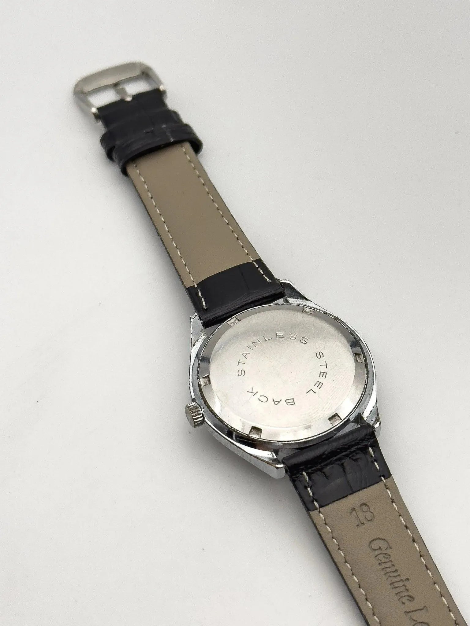 Olympic - Incabloc Date Cream - 1970s - Atelier Victor - Vintage Shop