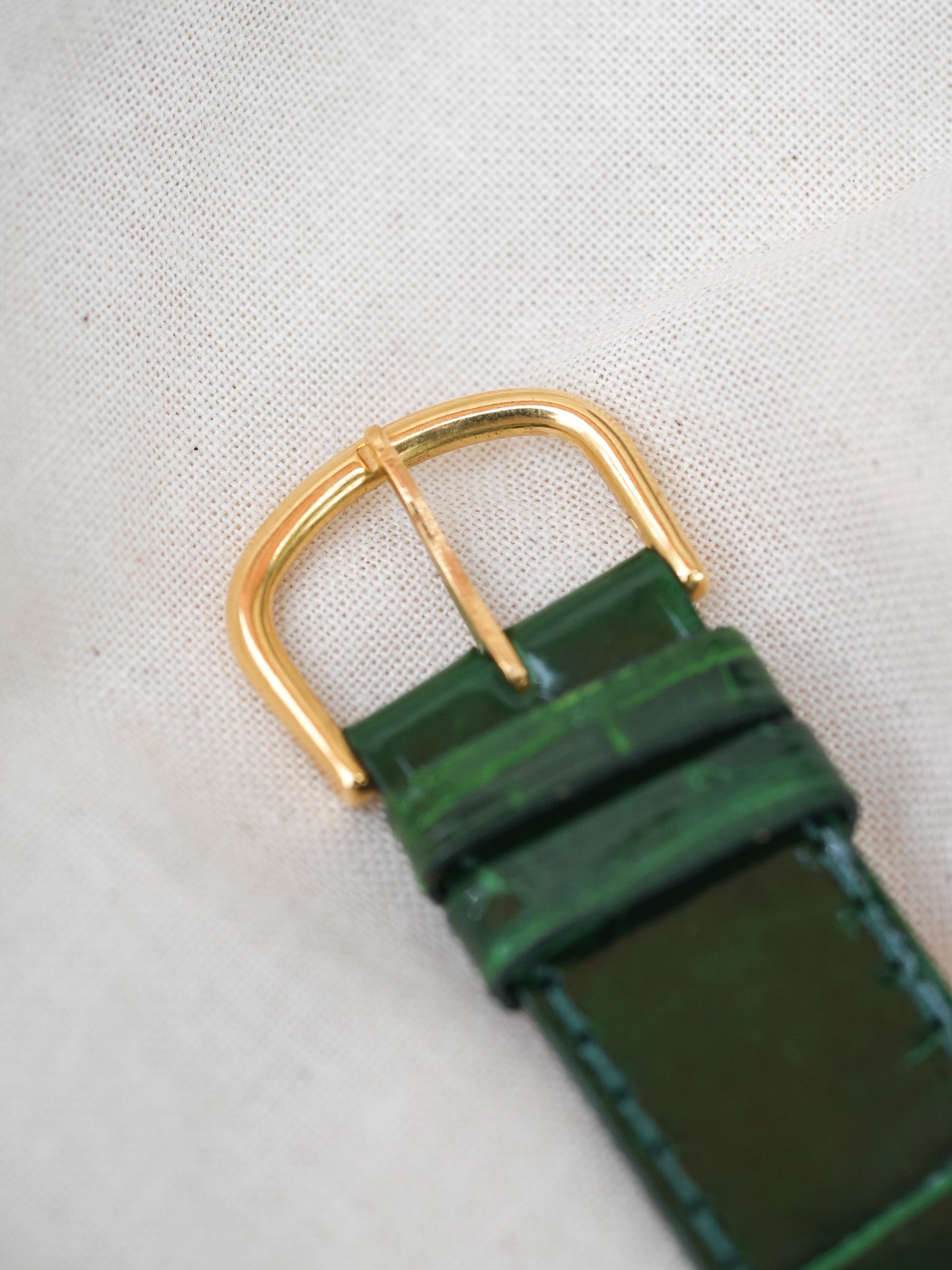 Omega - 14391-6 Plaqué or cadran lin - 1961 - Atelier Victor Paris - Vintage Watch Shop Dubai