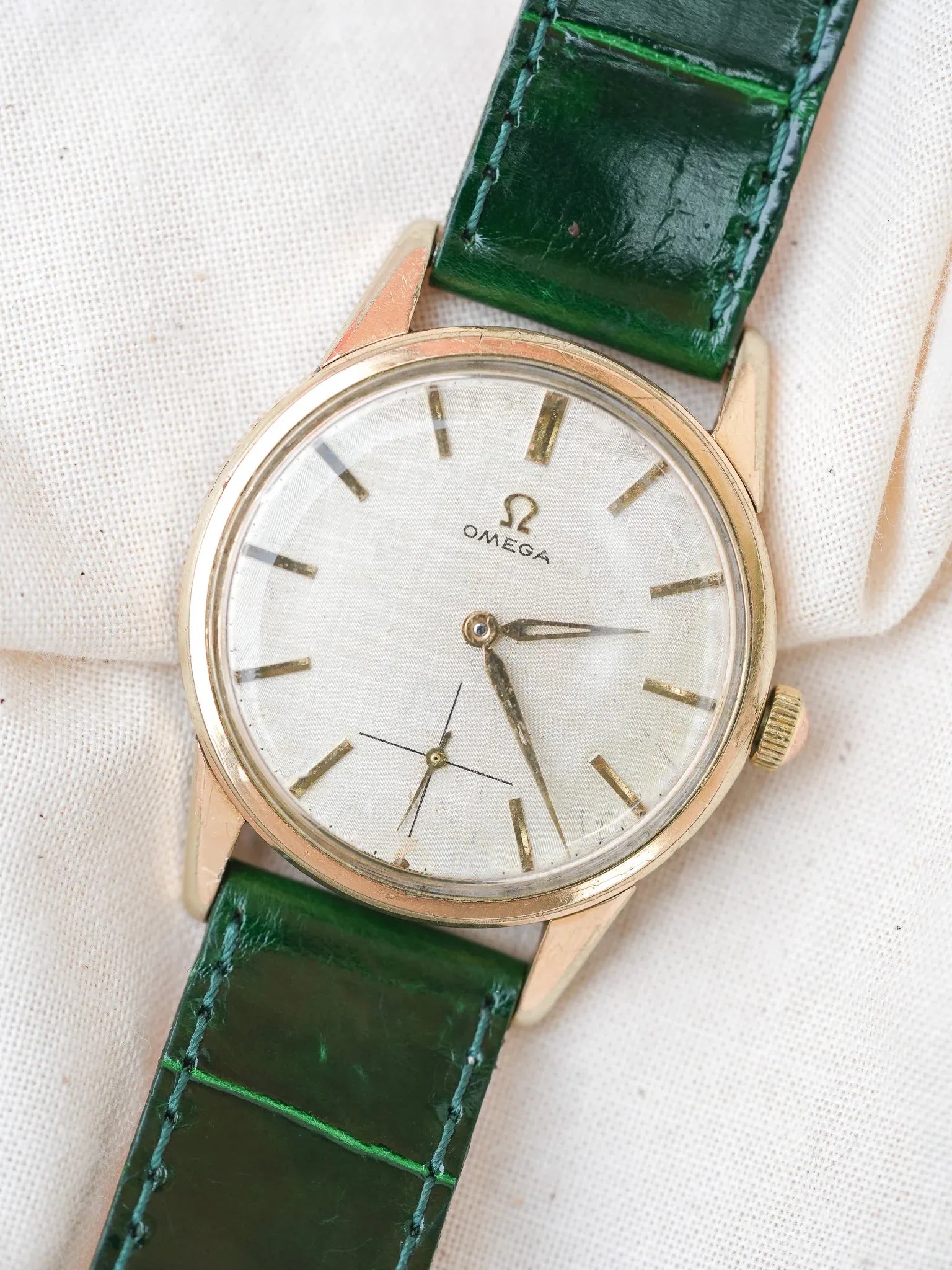 Omega - 14391-6 Plaqué or cadran lin - 1961 - Atelier Victor - Vintage Shop