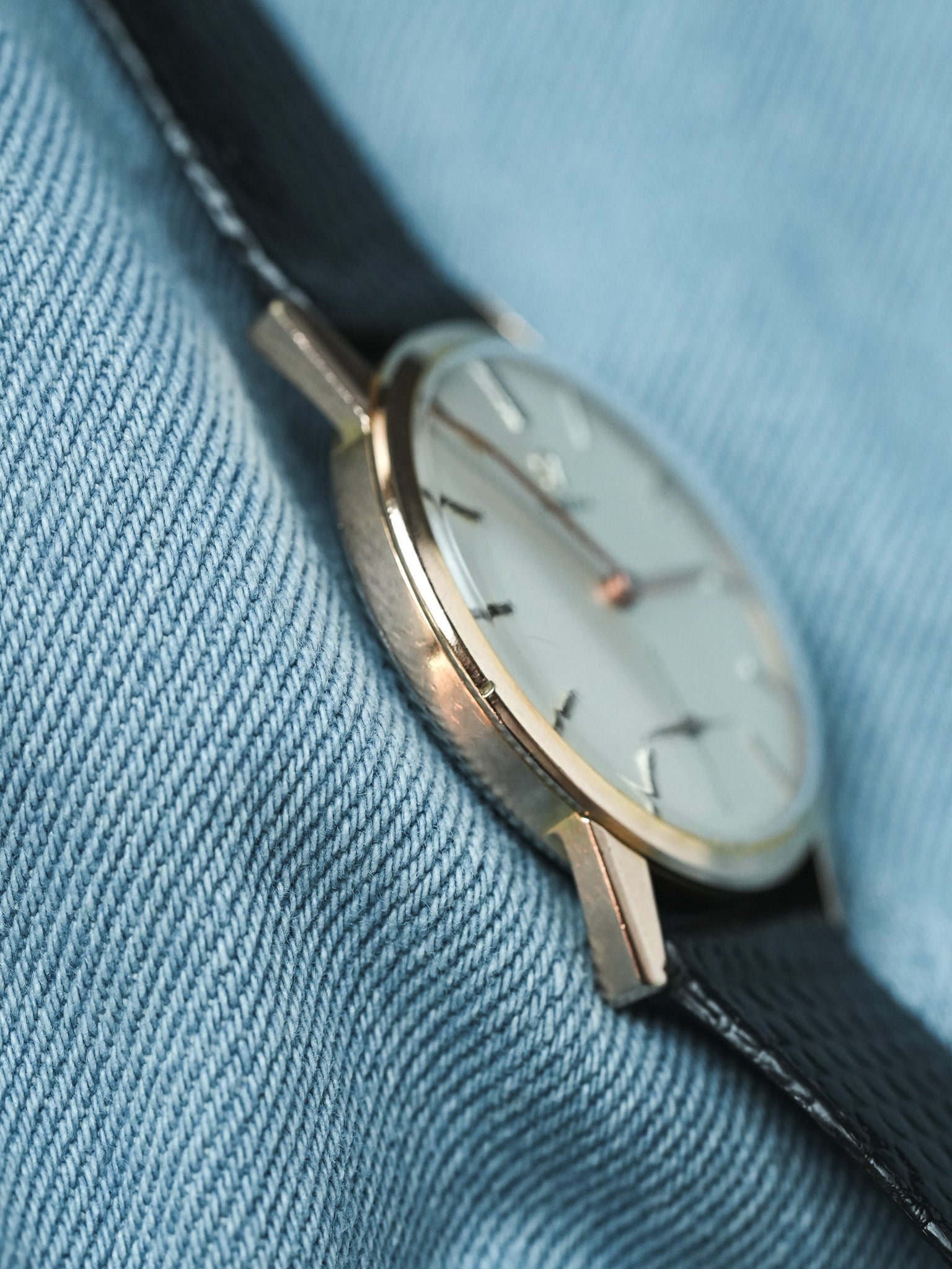 Omega - 14713-62 Montre habillée en plaqué or rose petite-seconde - 1961 - Atelier Victor - Vintage Shop
