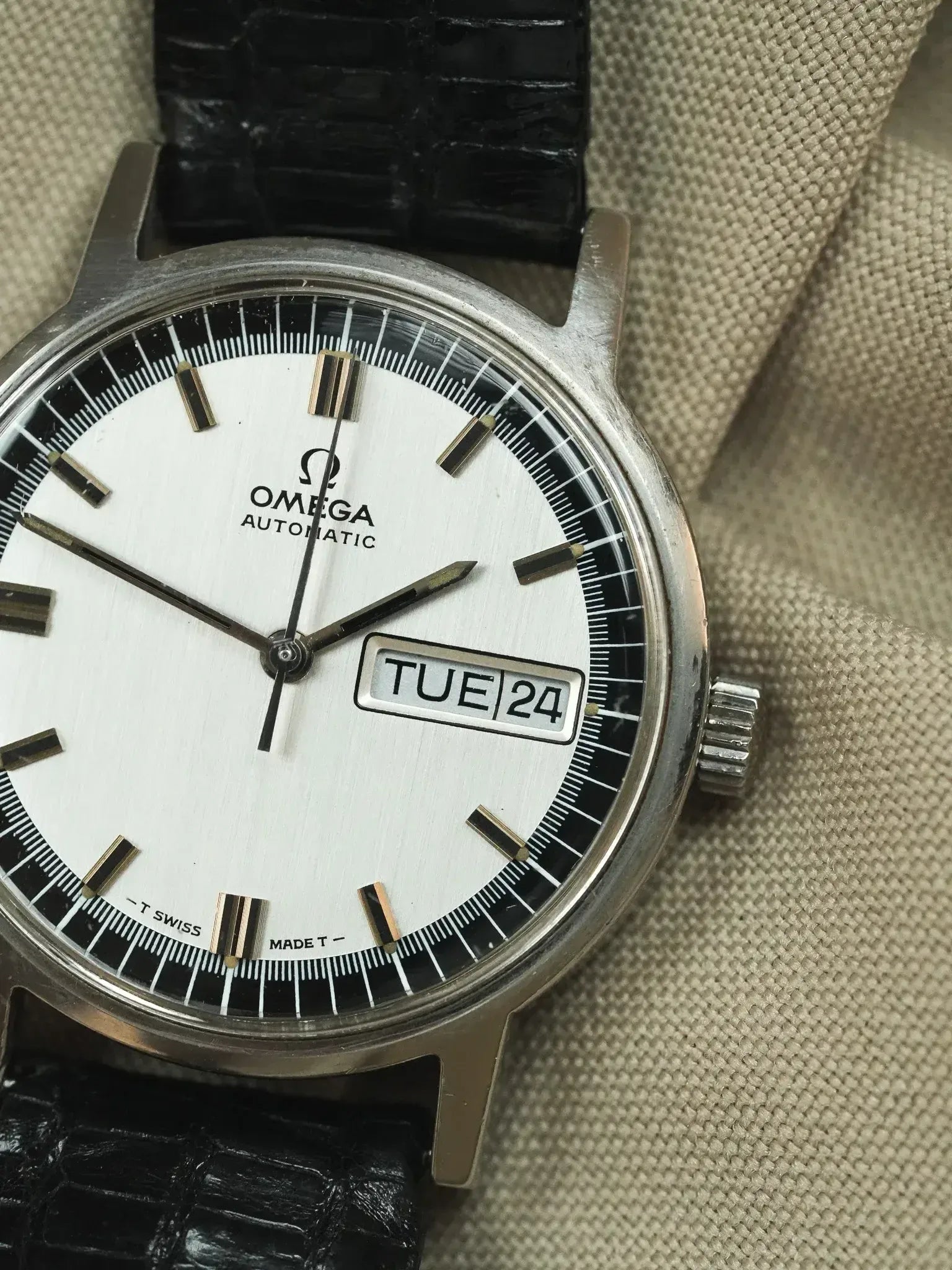 Omega - 166.0140 Daydate Cadran Acier Noir - 1970 - Atelier Victor