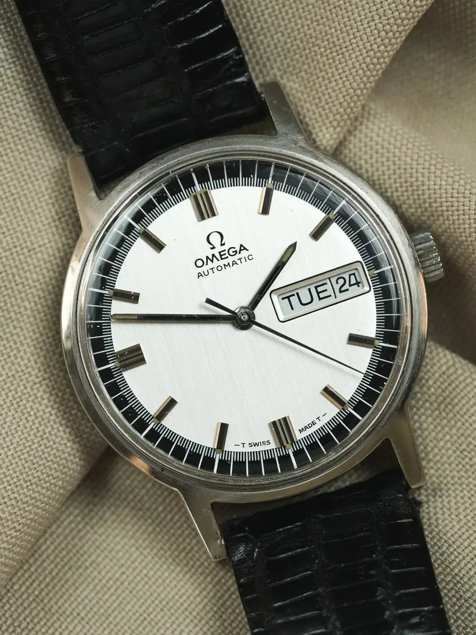 Omega - 166.0140 Daydate Cadran Acier Noir - 1970 - Atelier Victor
