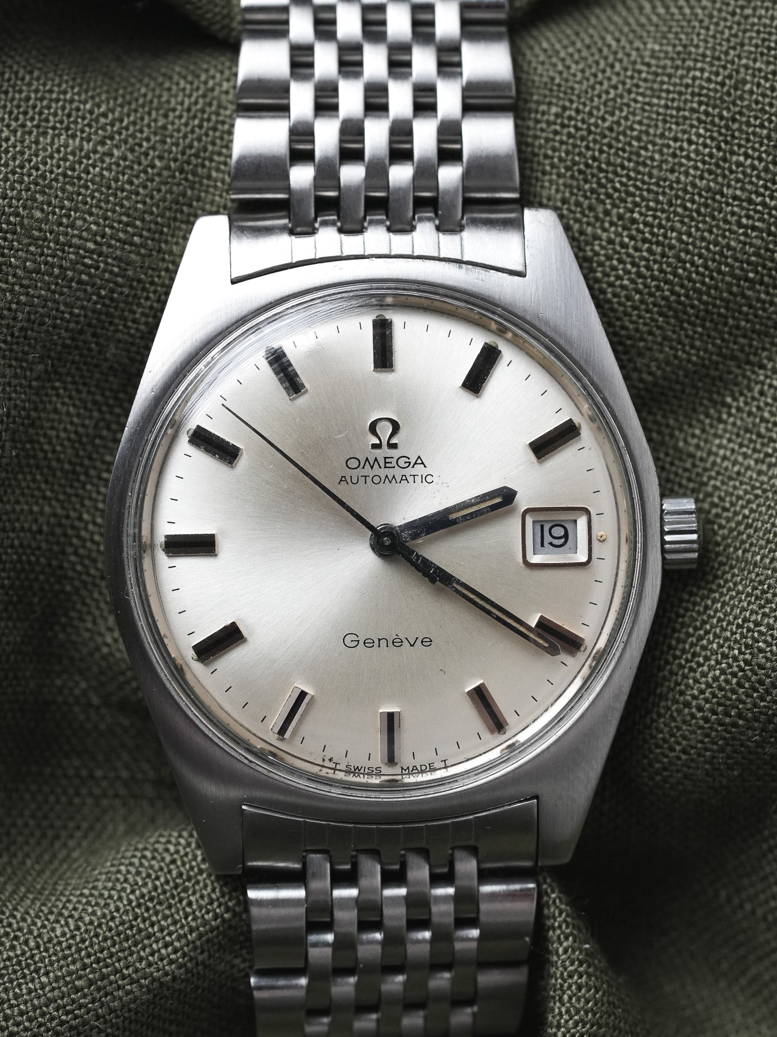 Omega - 166.041 Genève Tonneau Date Grain de Riz - 1968 - Atelier Victor - Vintage Shop