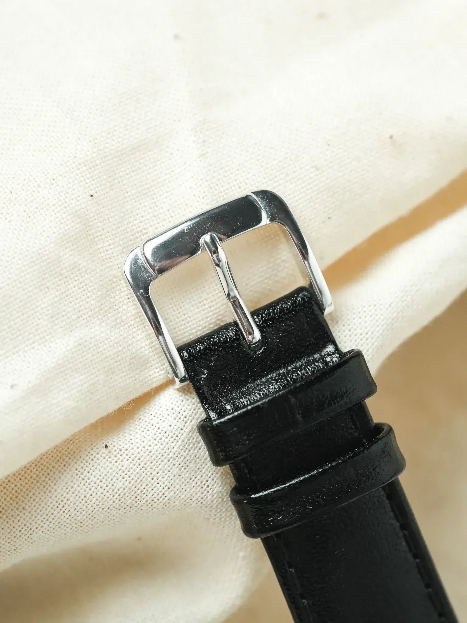 Omega - 168.027 Constellation Date Lunette Or blanc 18k désigné par Gerald Genta - 1968 - Atelier Victor